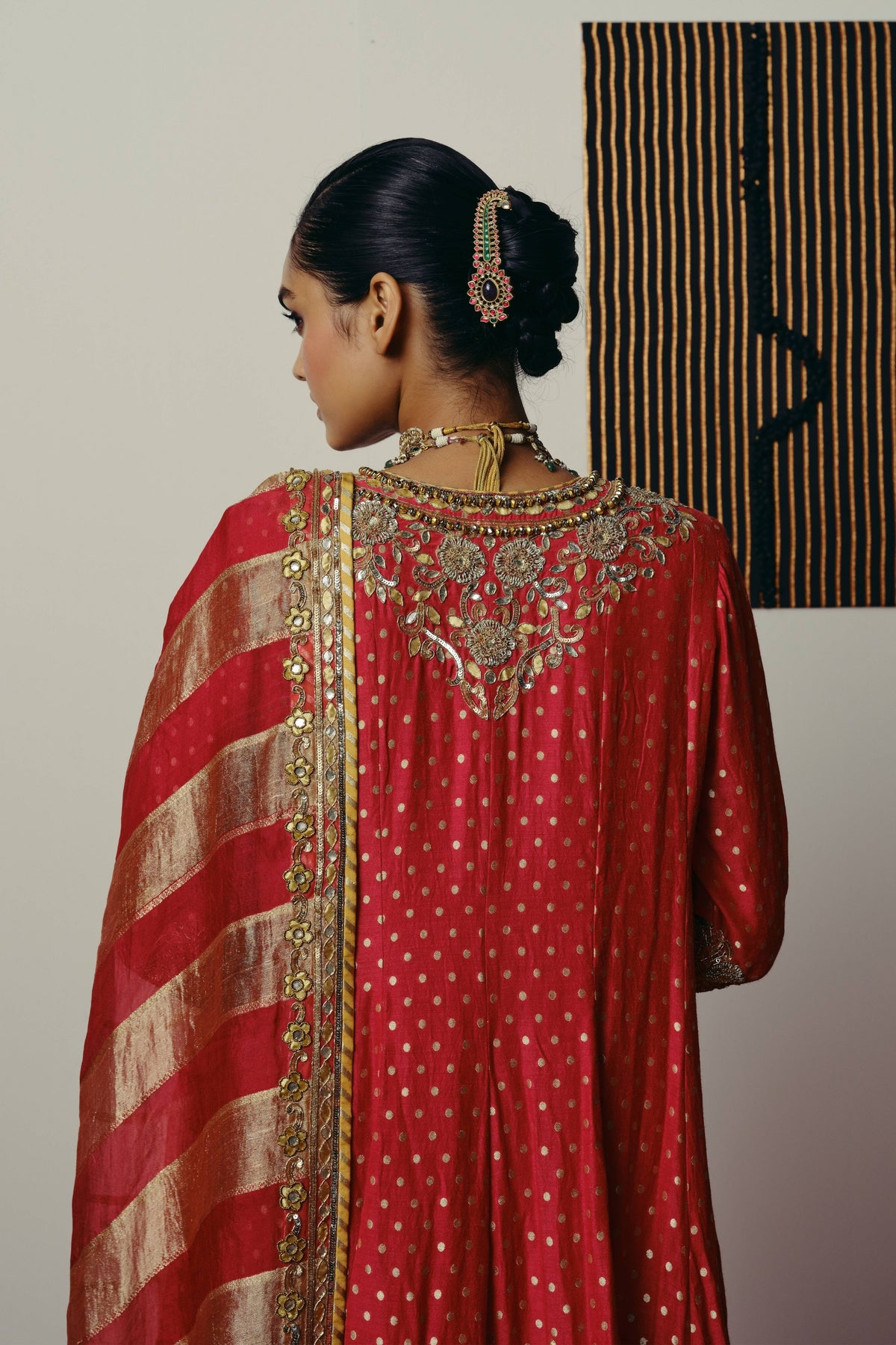 Ila Kalidaar Set