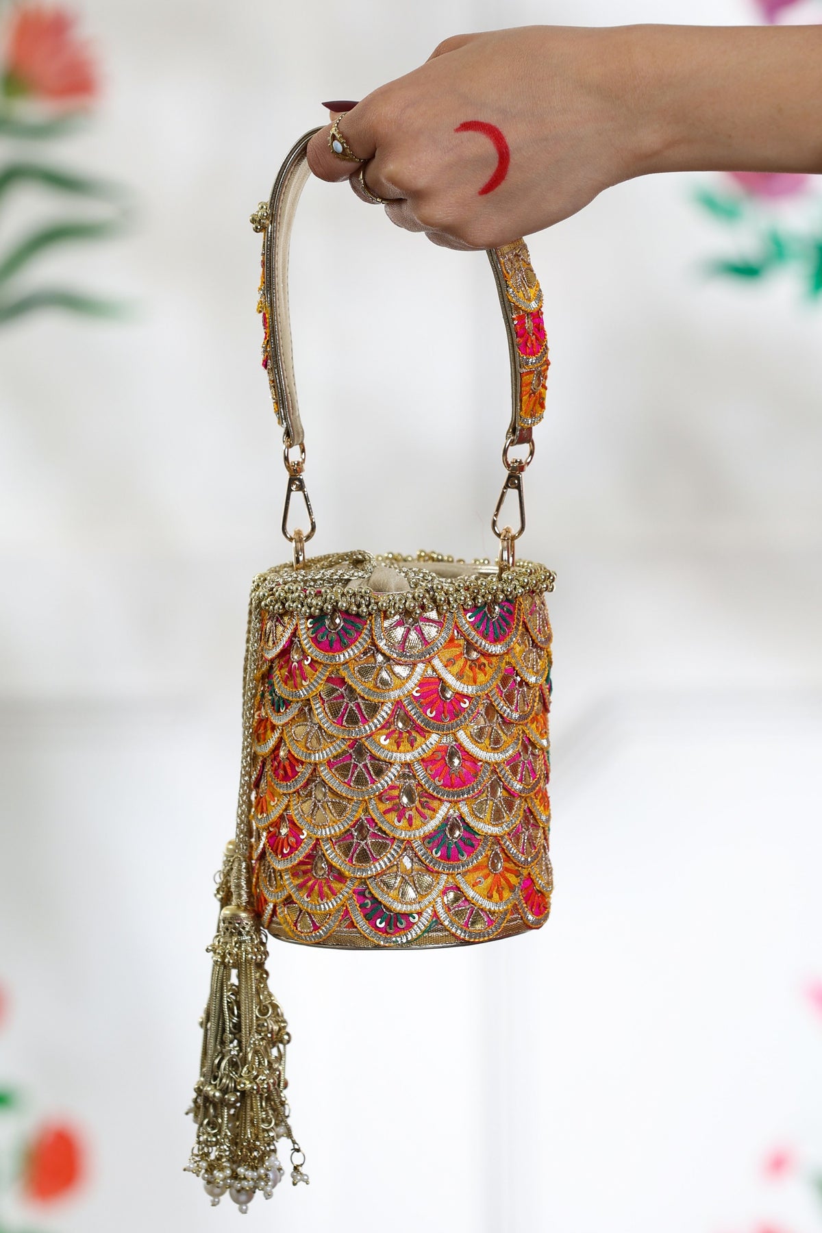 Rangmaala Potli