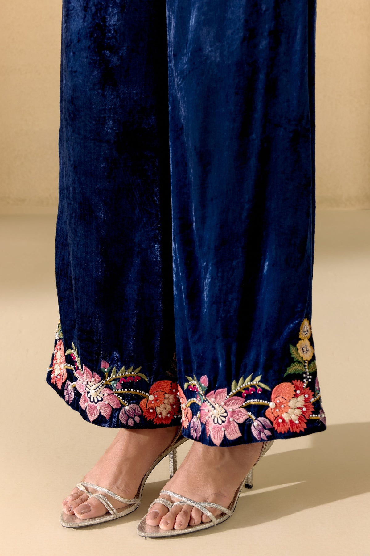 Indigo Fleur Embroidered Pants
