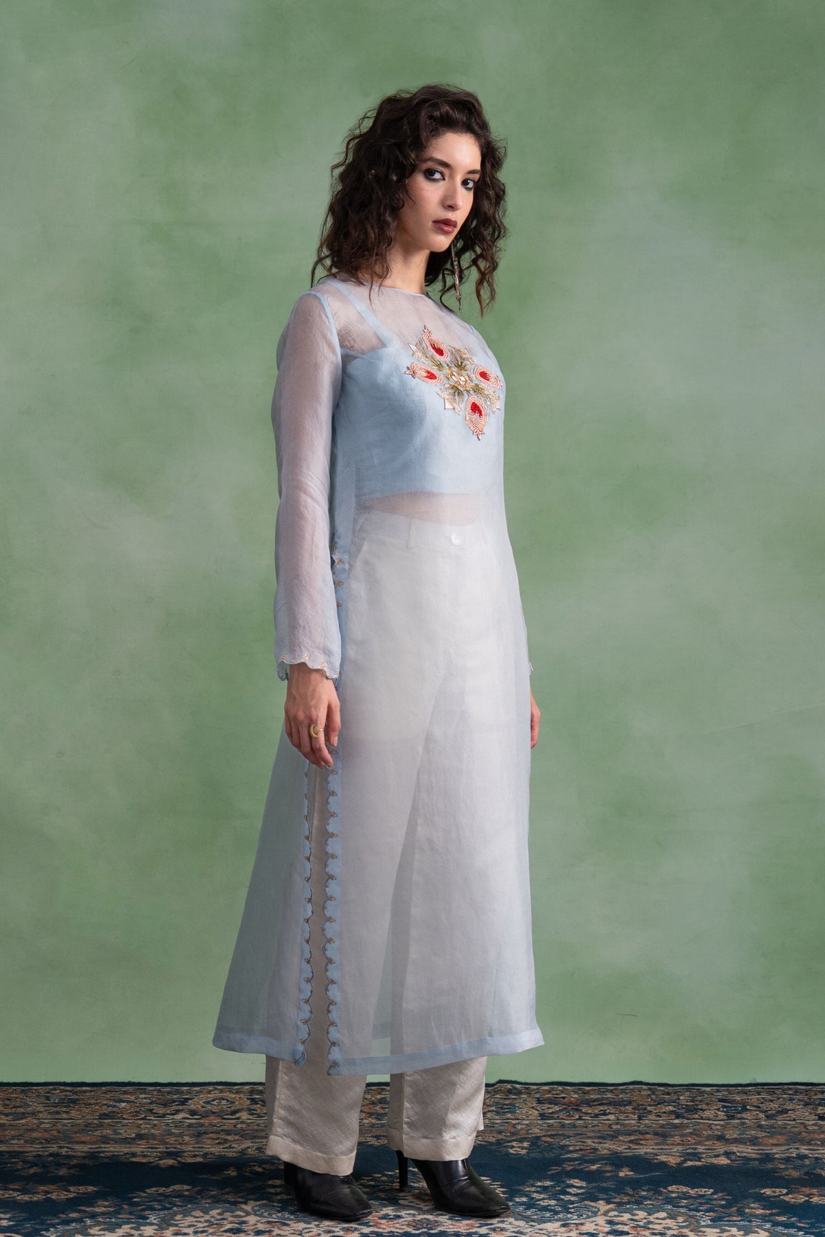Naira Kurta Set