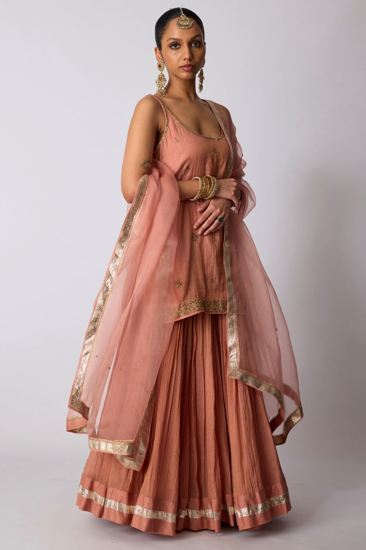 Maahi Sharara Set