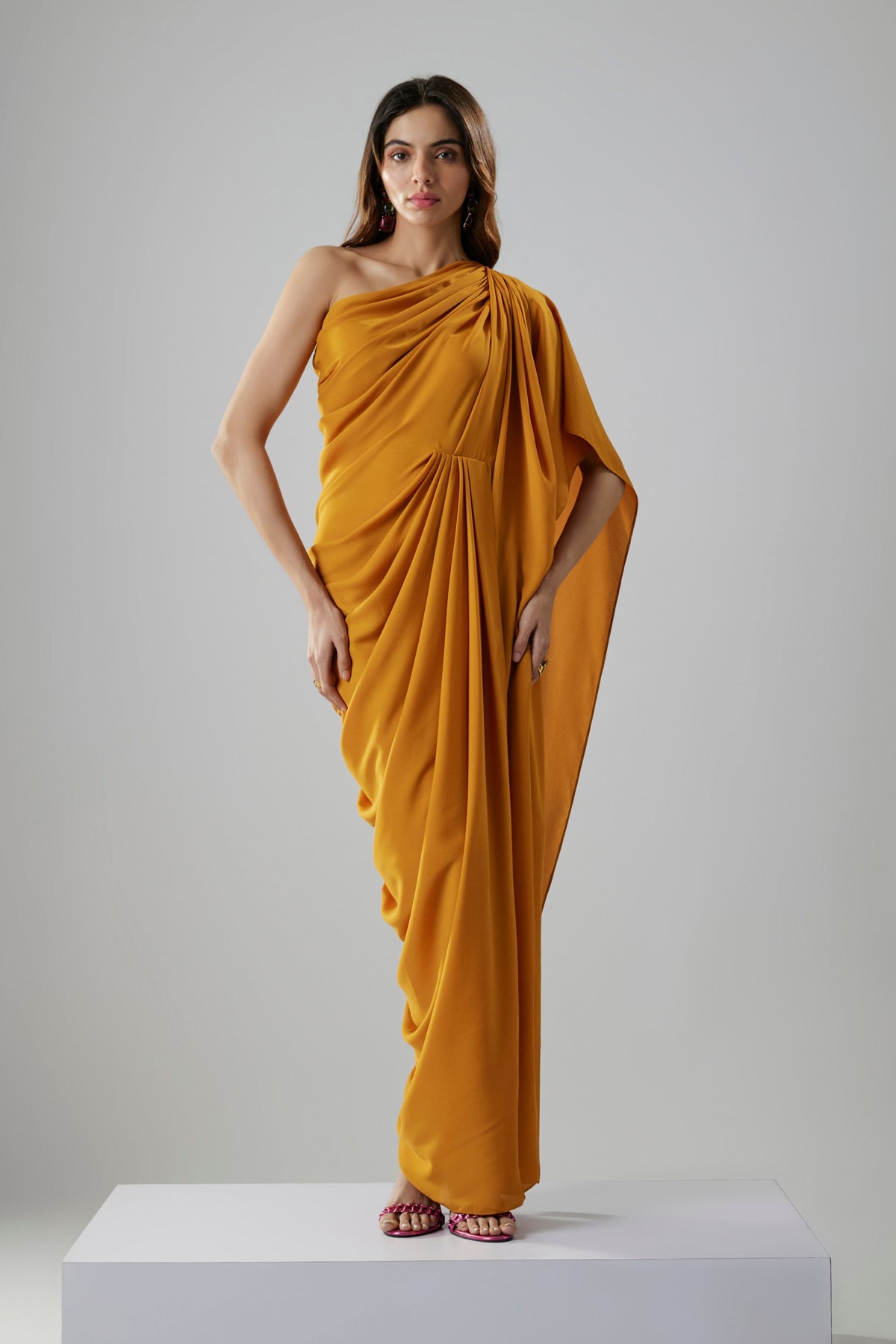 Ruqa Gown
