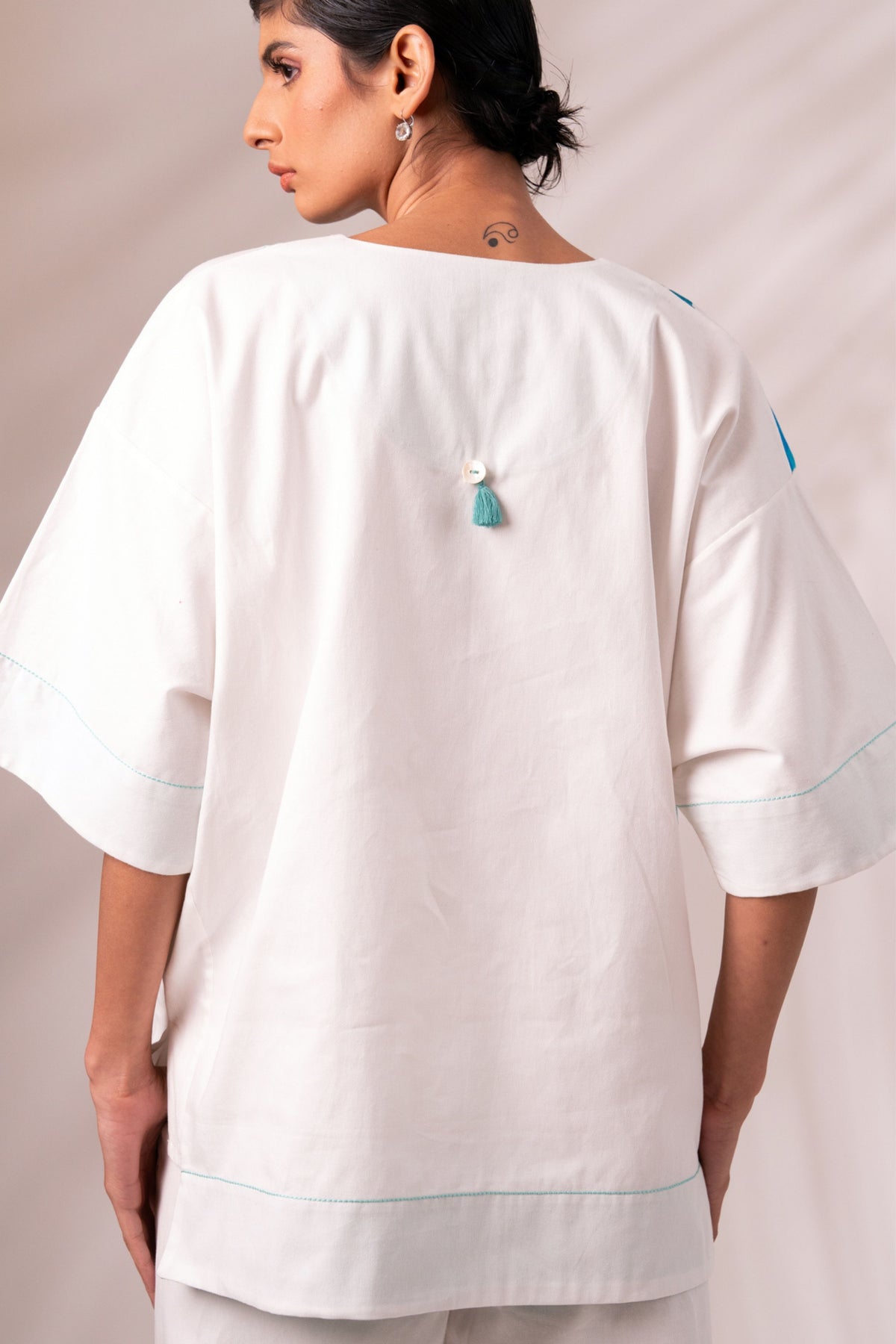 Kara Floating Boat Top