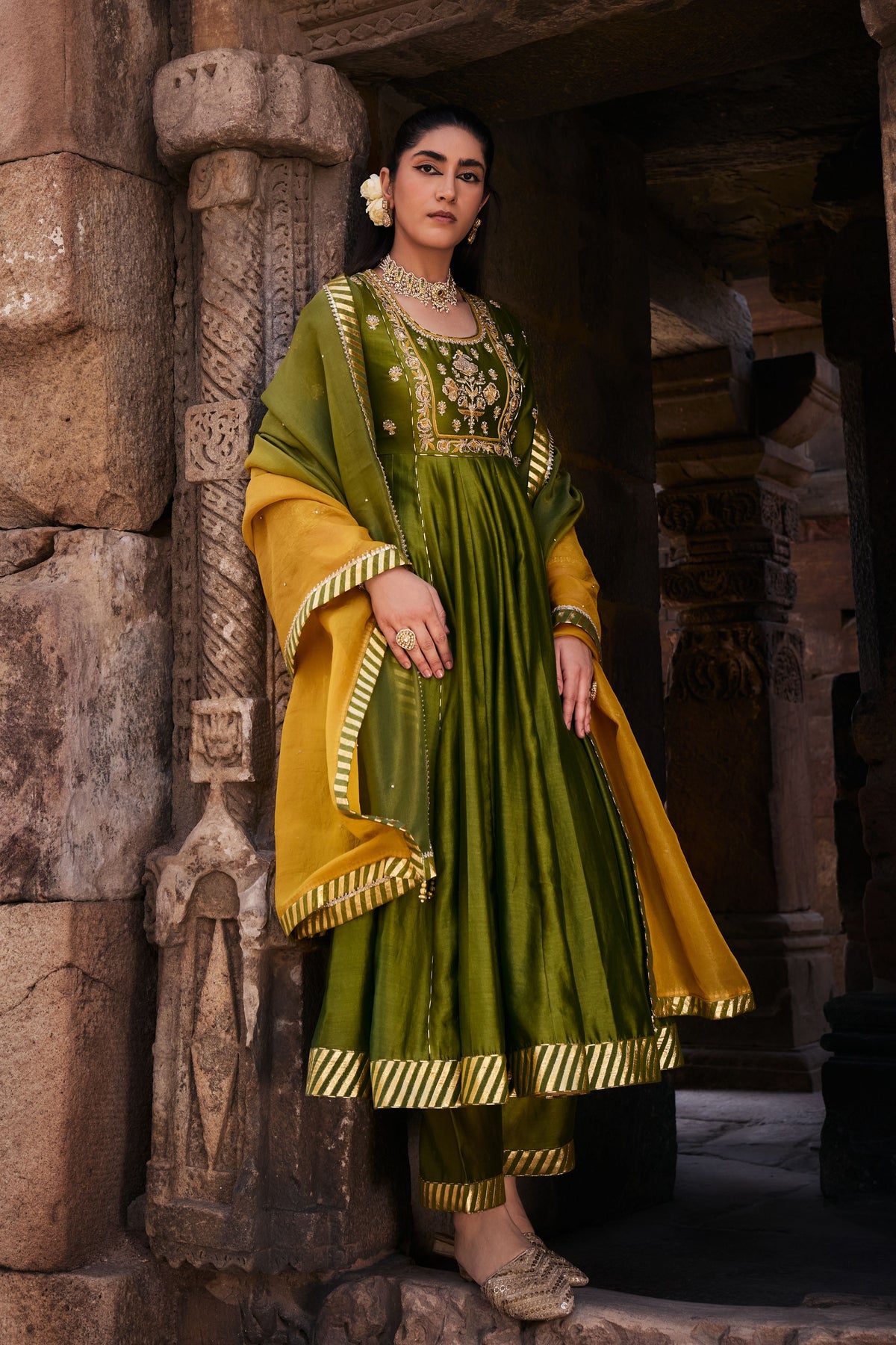 Zoha Anarkali Set