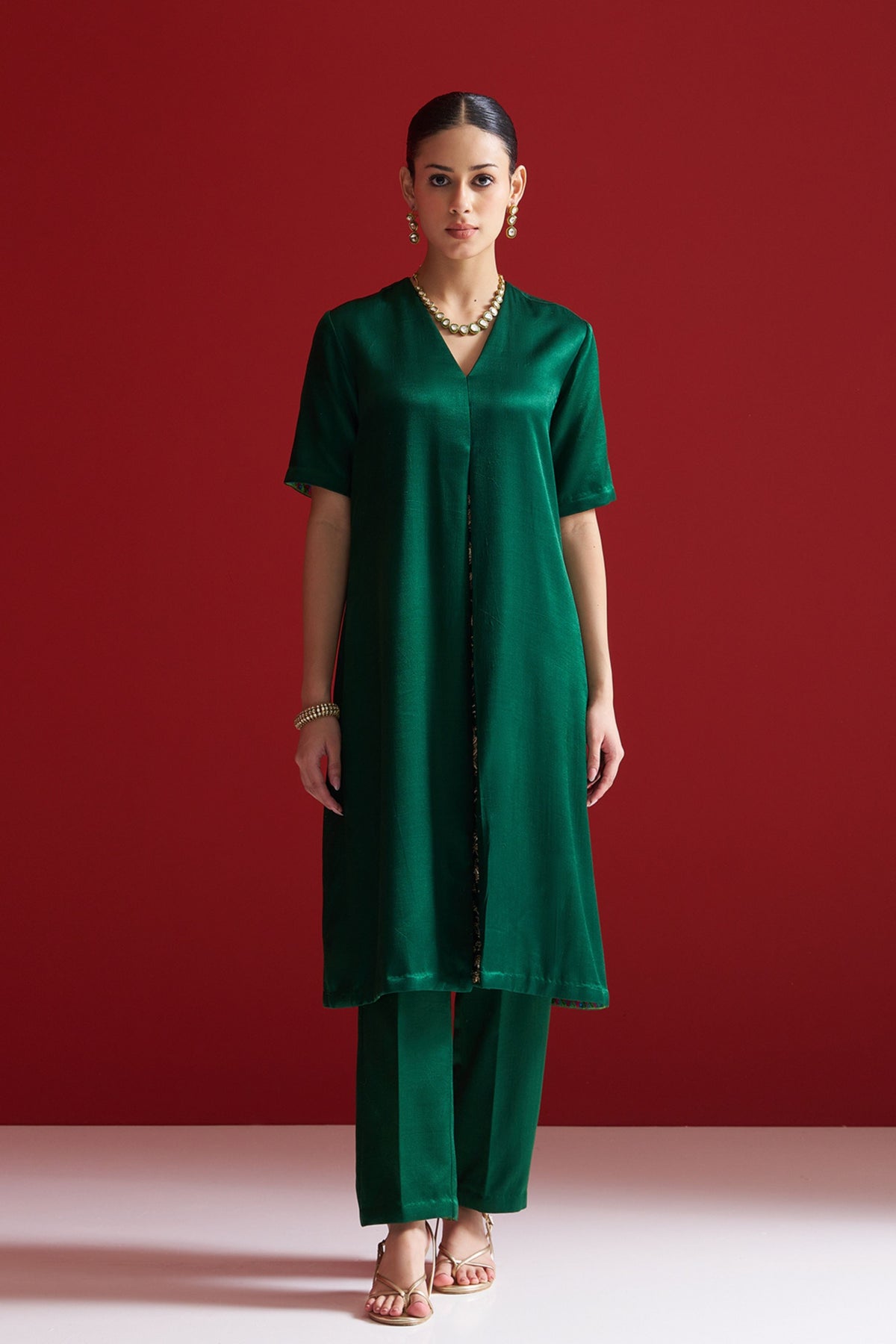 Ambhrini Kurta Set