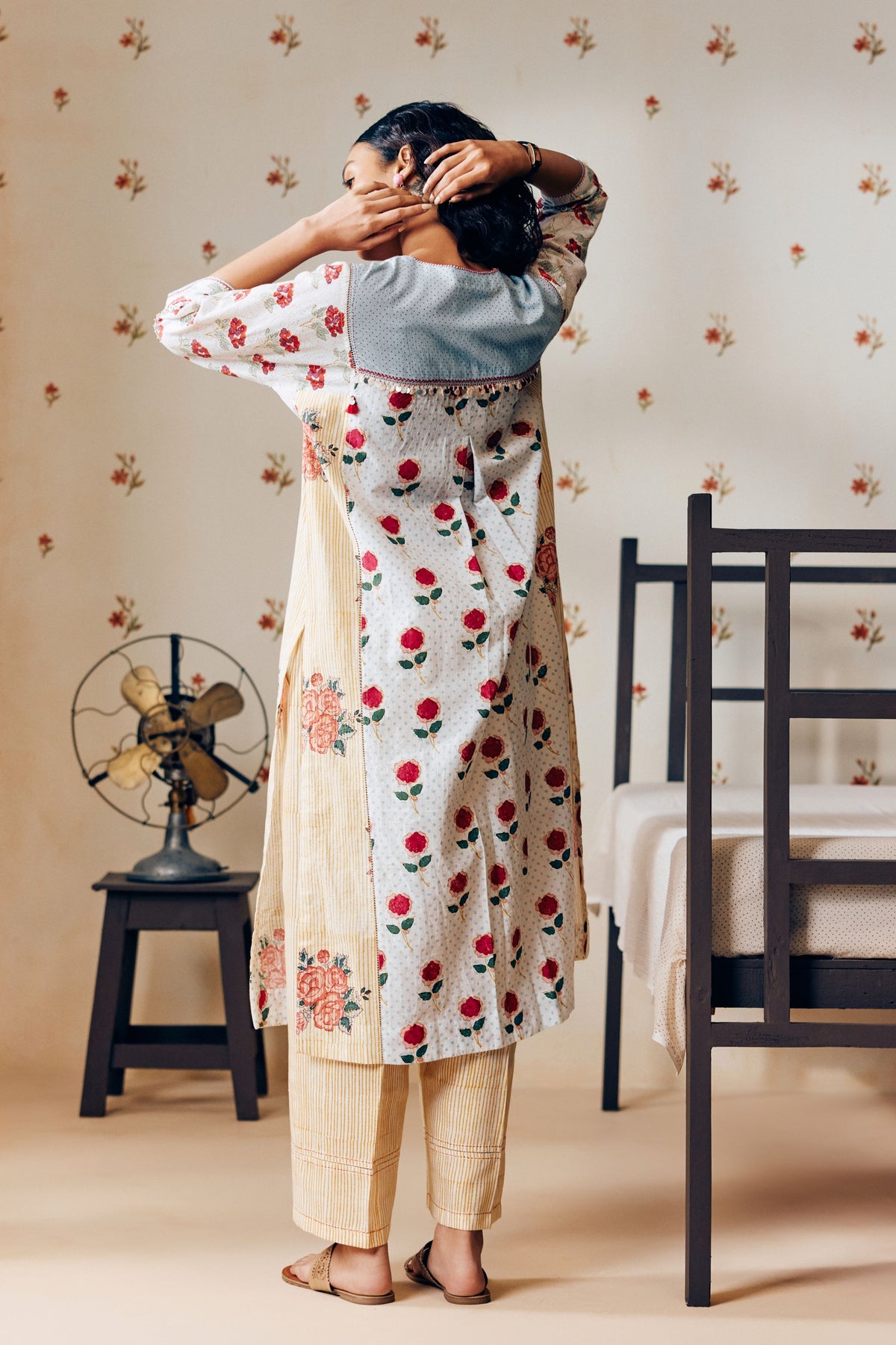 Off-white Cotton Kurta Set