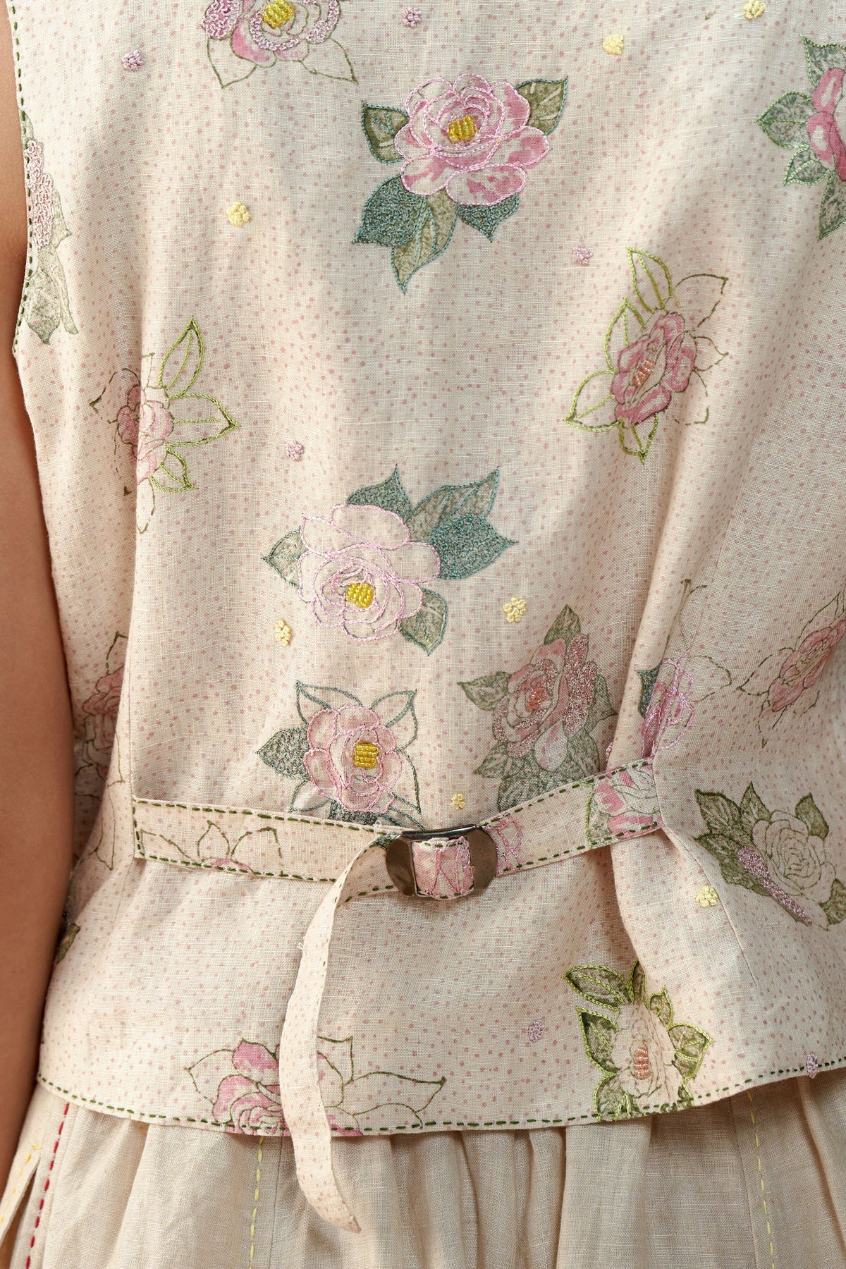 Rose De Meaux Vest