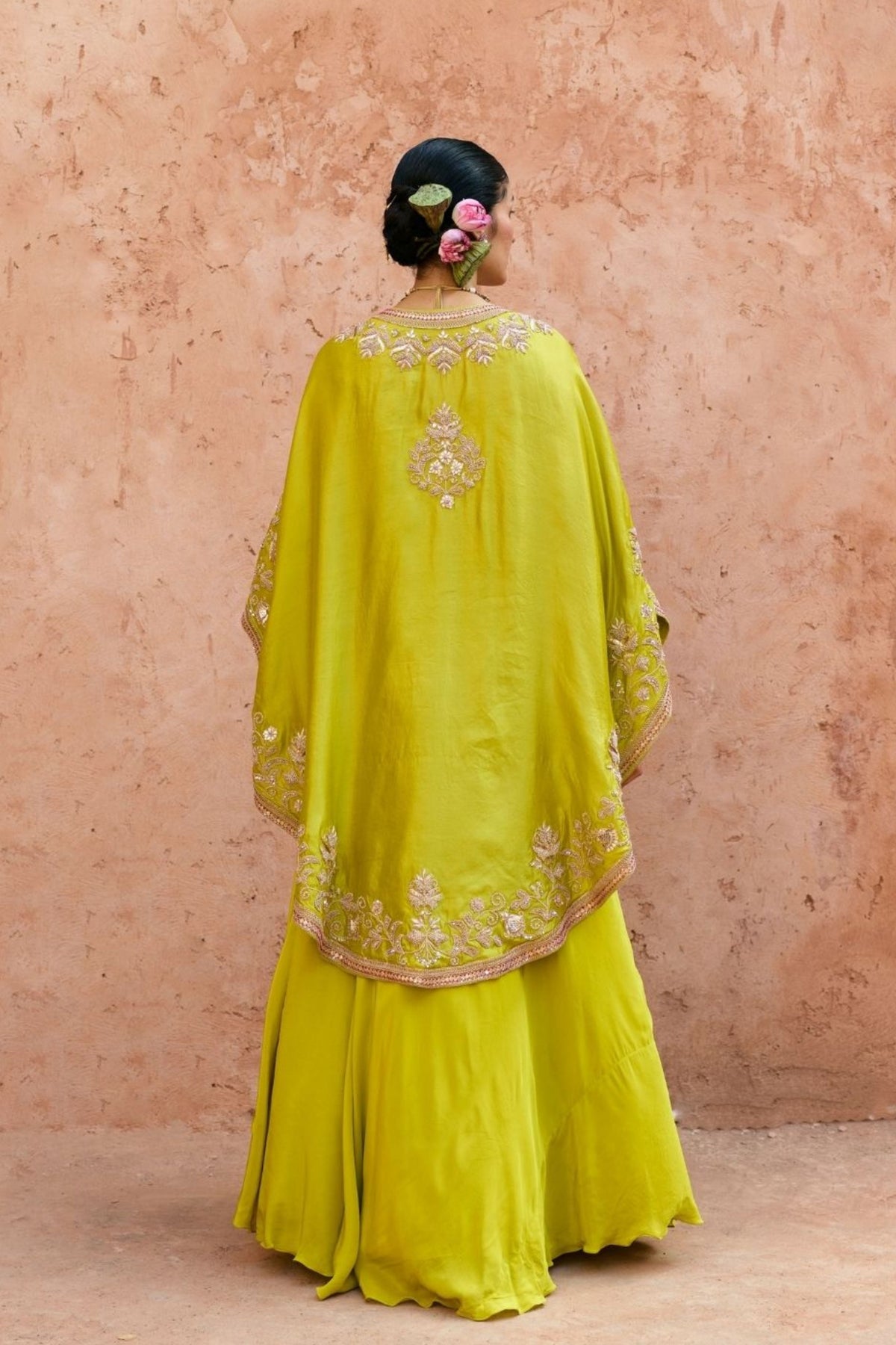 Shehnaaz Cape Set