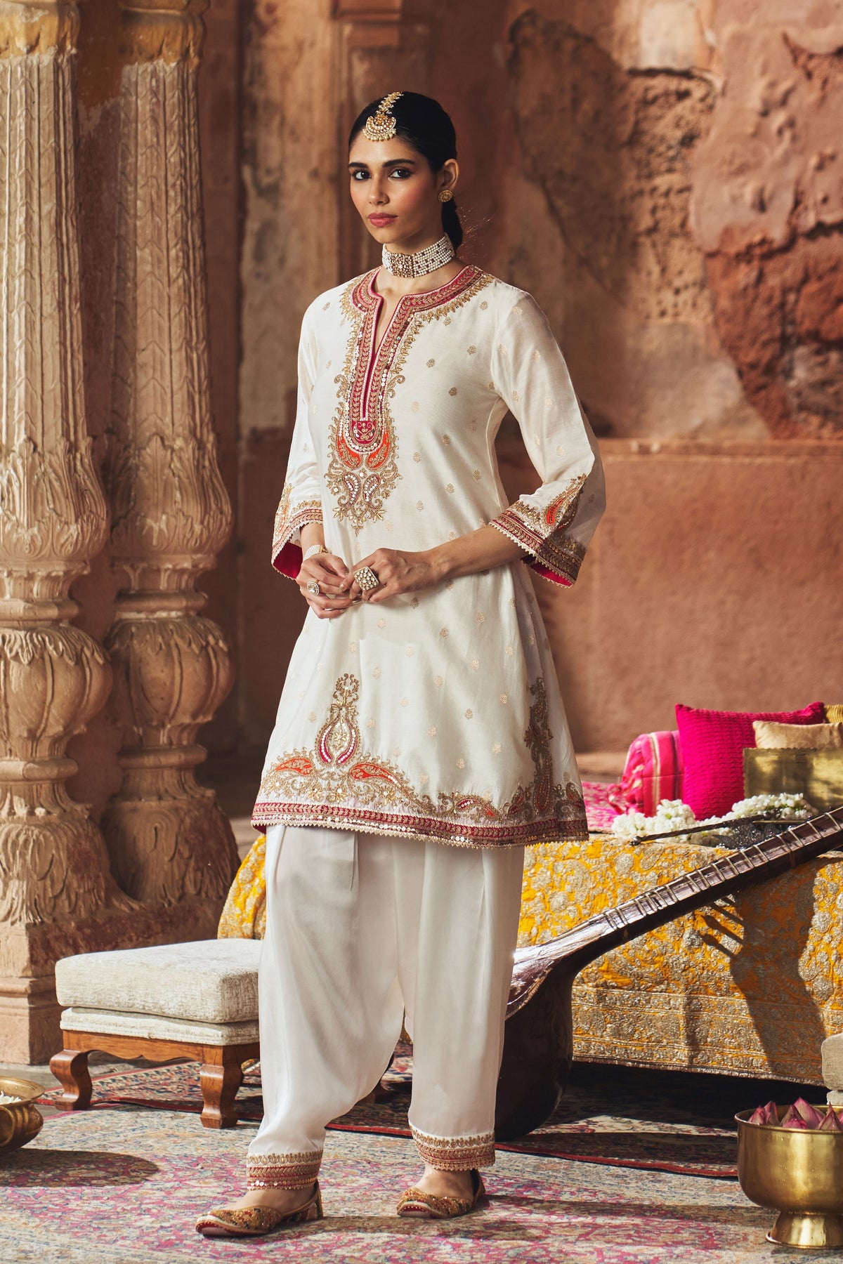 Mehwish Ivory Kurta Set