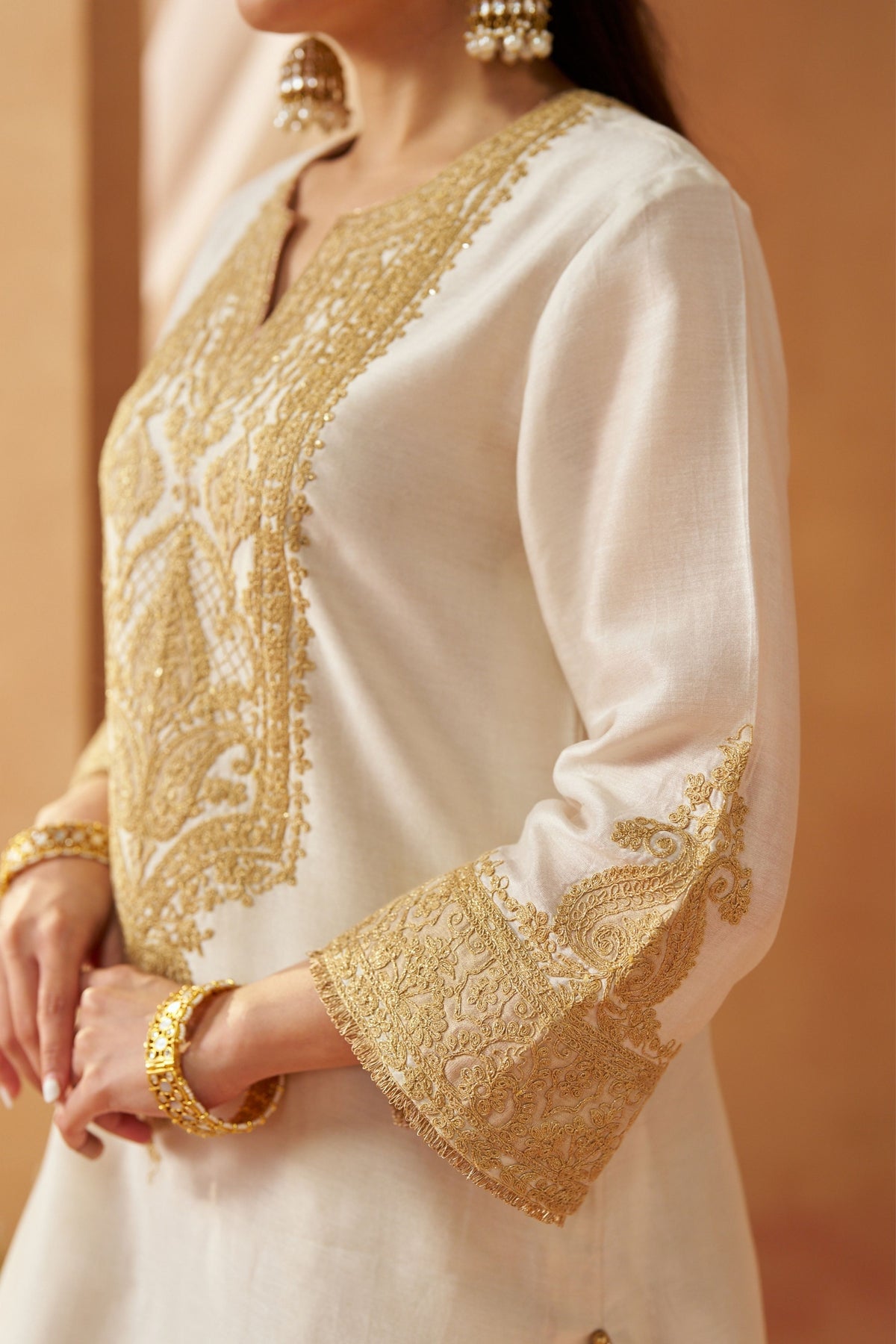 Adeela Daisy Ivory Kurta Set
