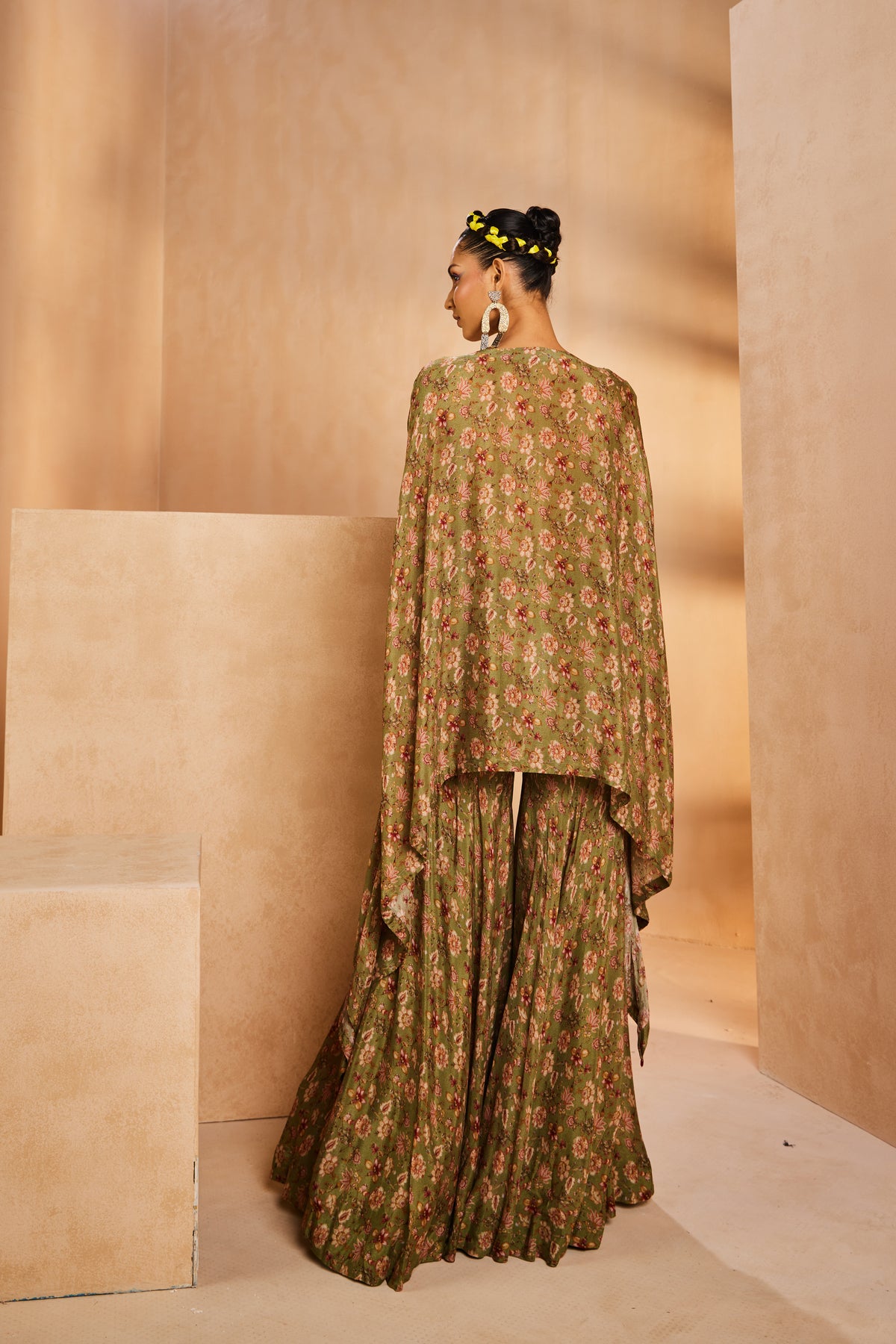 Kaftan sharara