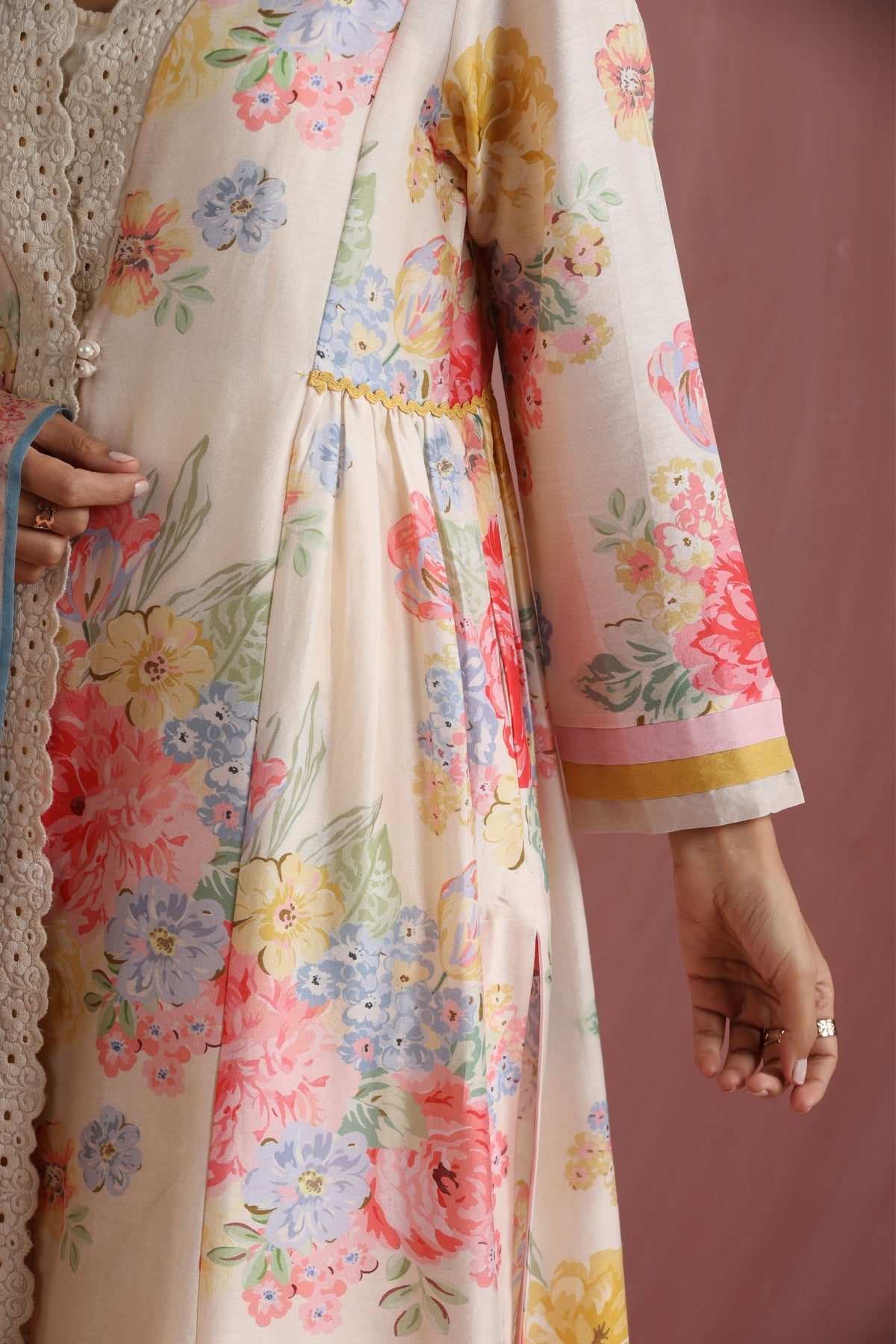 Rose Mahal Kurta Set