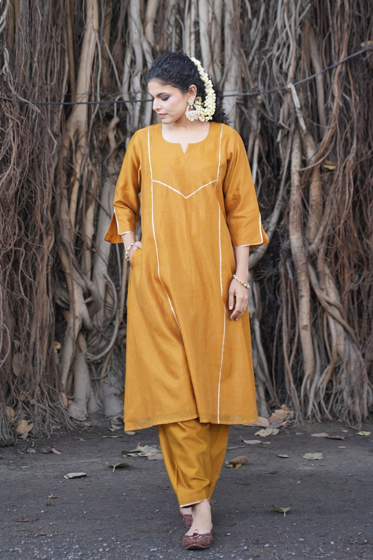 Bhanu Zari Stripe Kurta Set