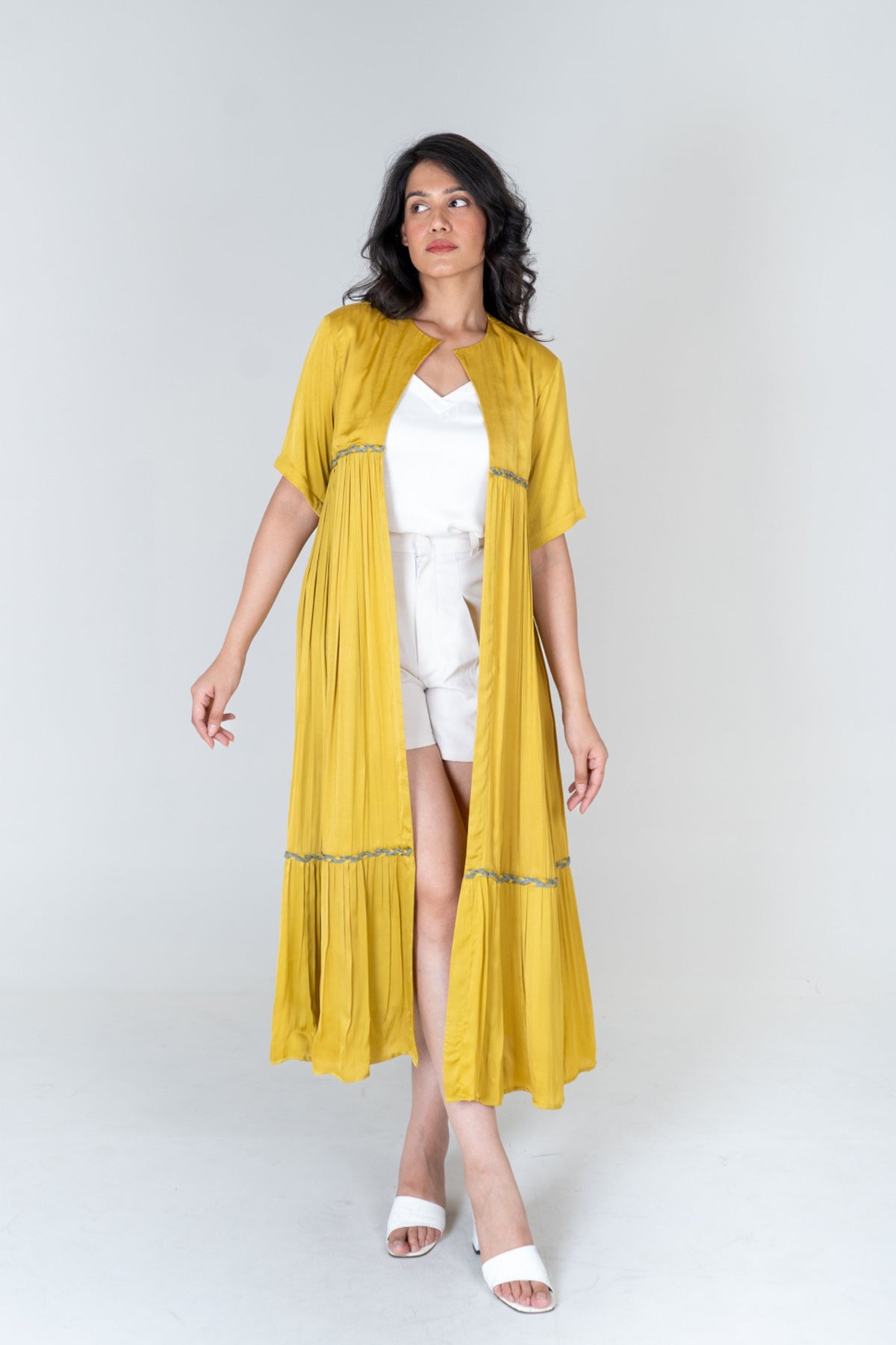 Yellow-green Long Cape