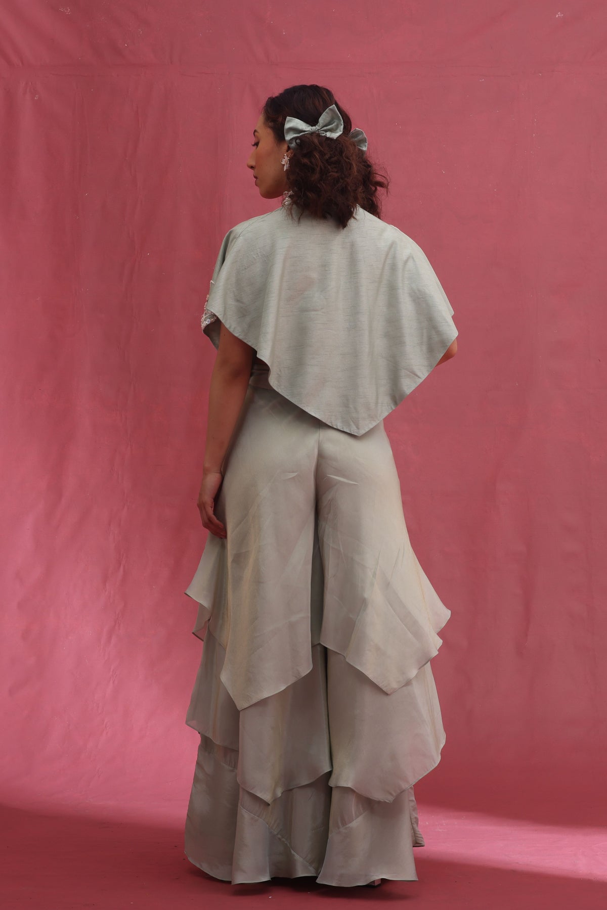 Elarin Cape Set
