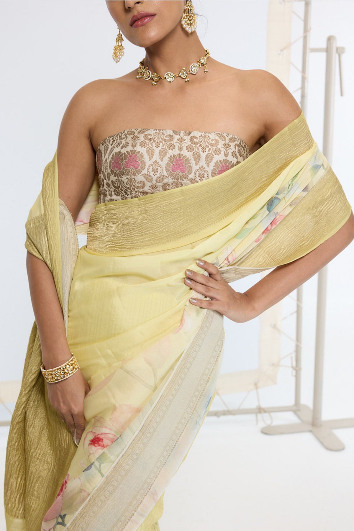 Handwoven Pastel Yellow Printed Saree