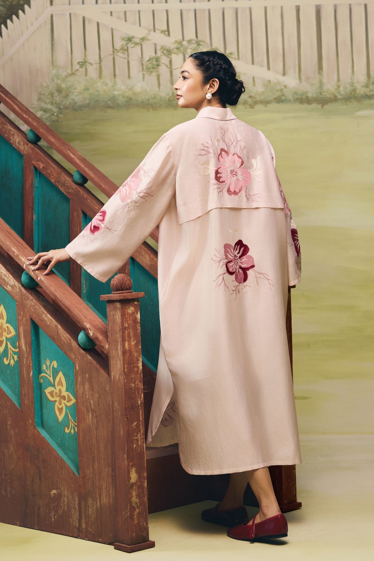 Rose Bloom Elongated Shirt Dress