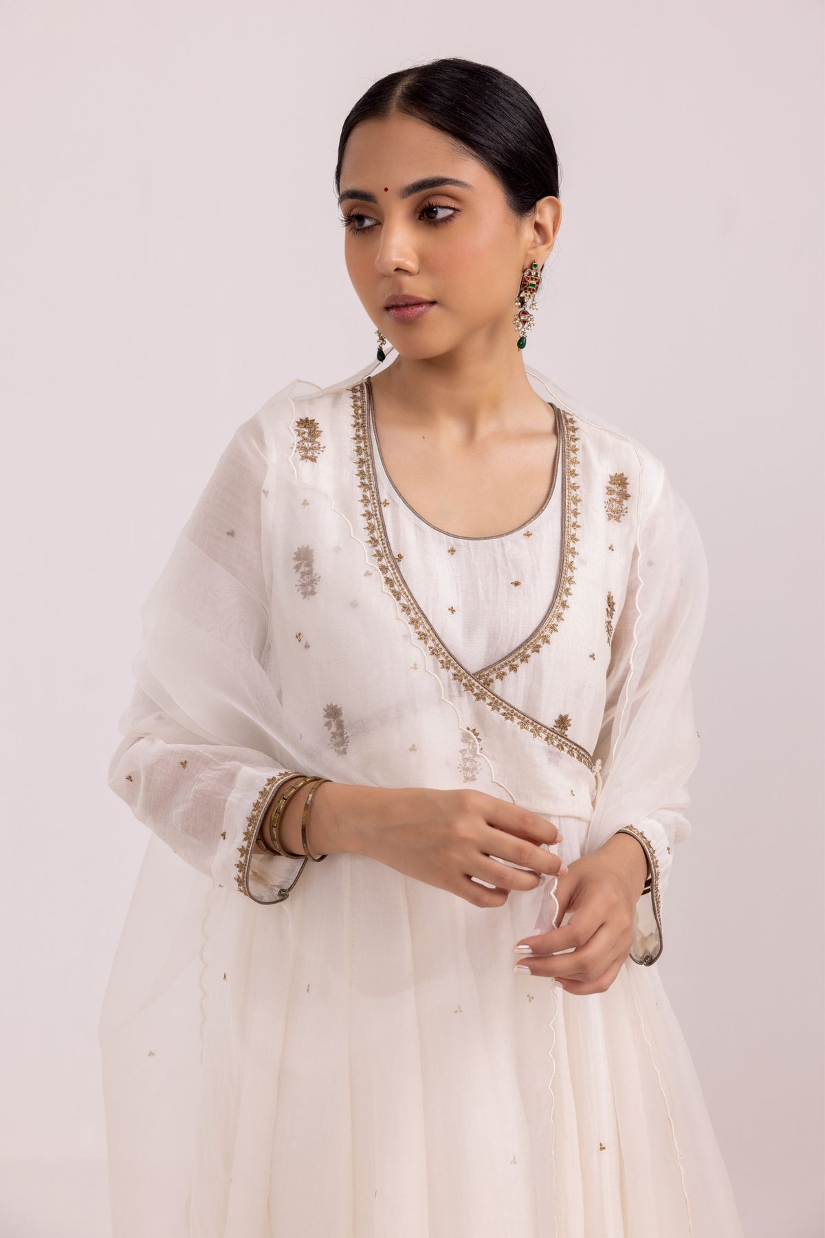 Ruhana White Anarkali Set