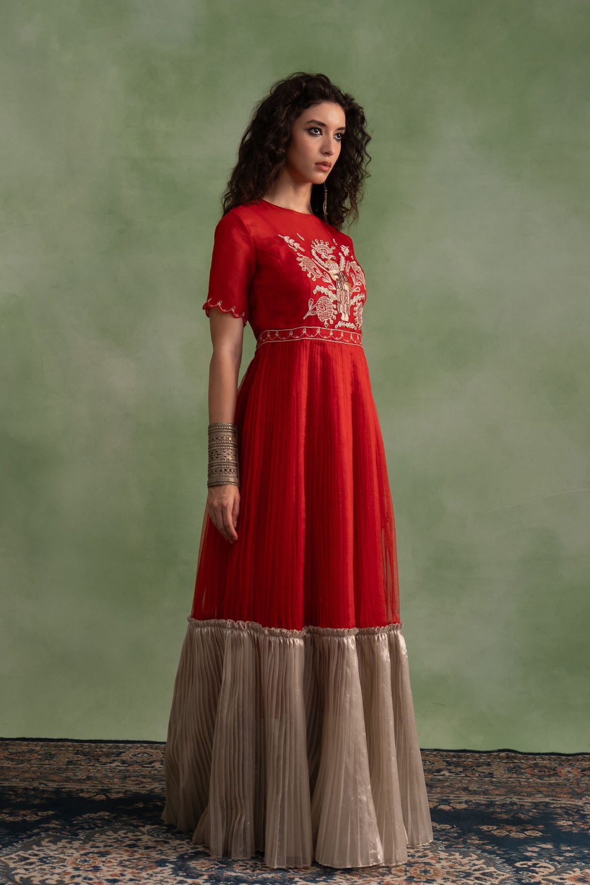 Shinar Gown