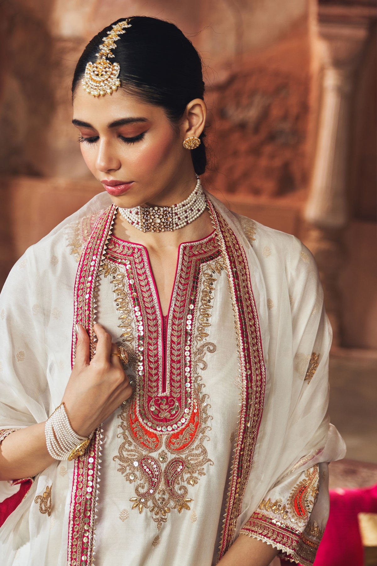 Mehwish Ivory Kurta Set