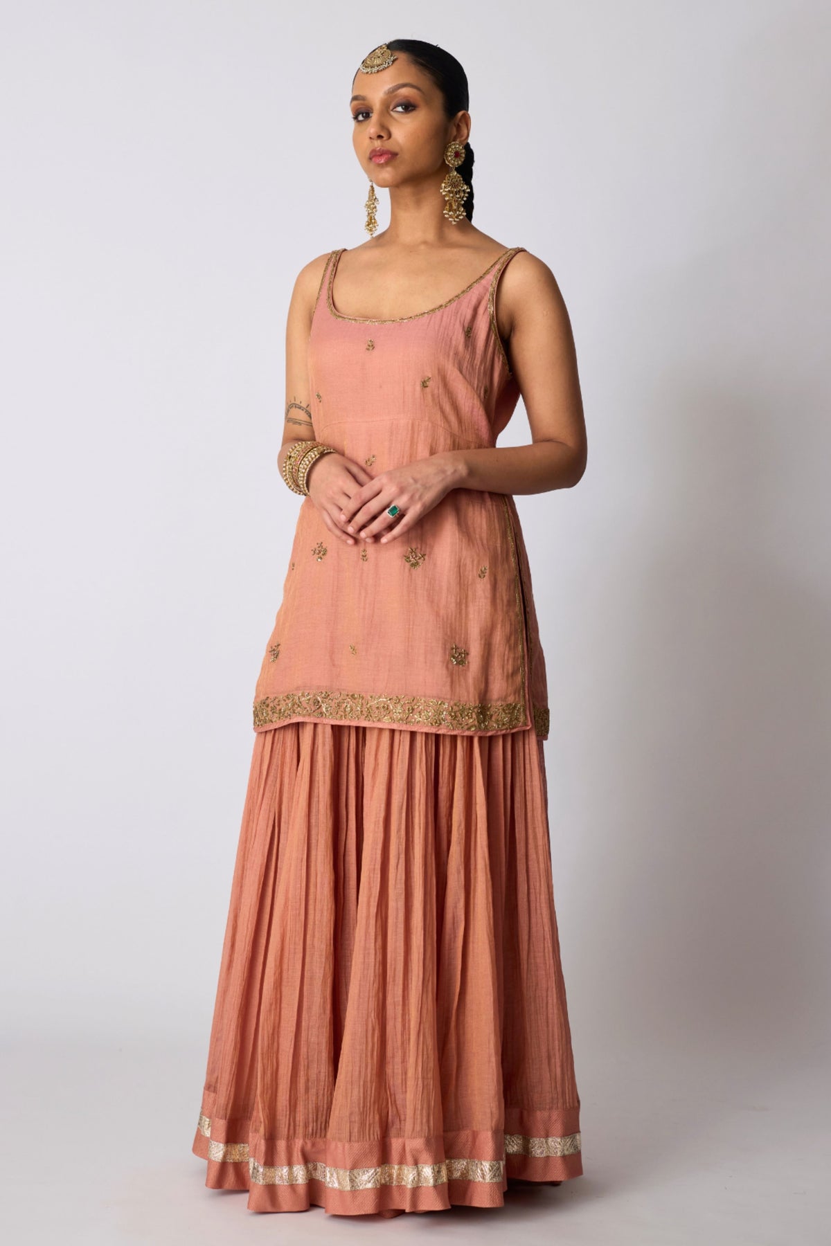 Maahi Sharara Set