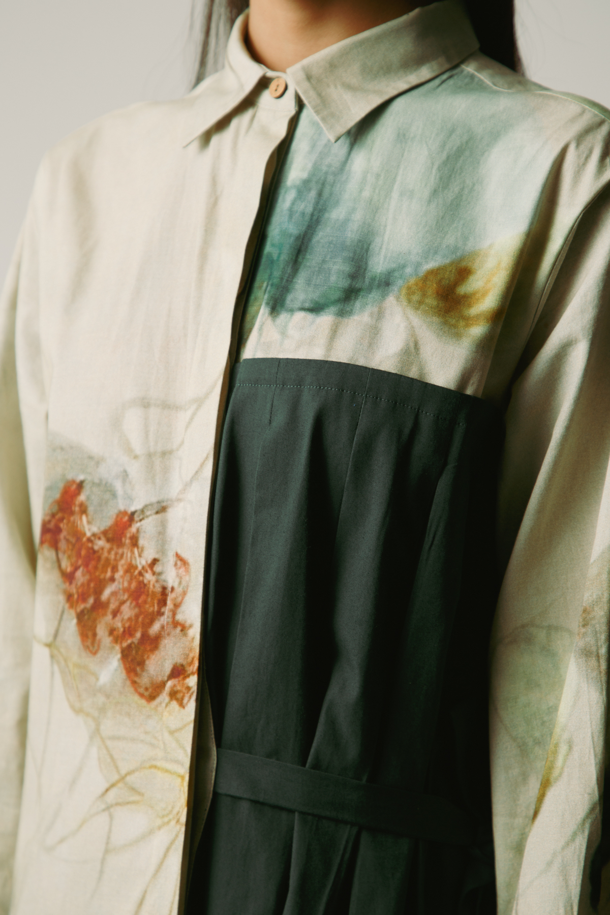 X-ray pleat panel dress