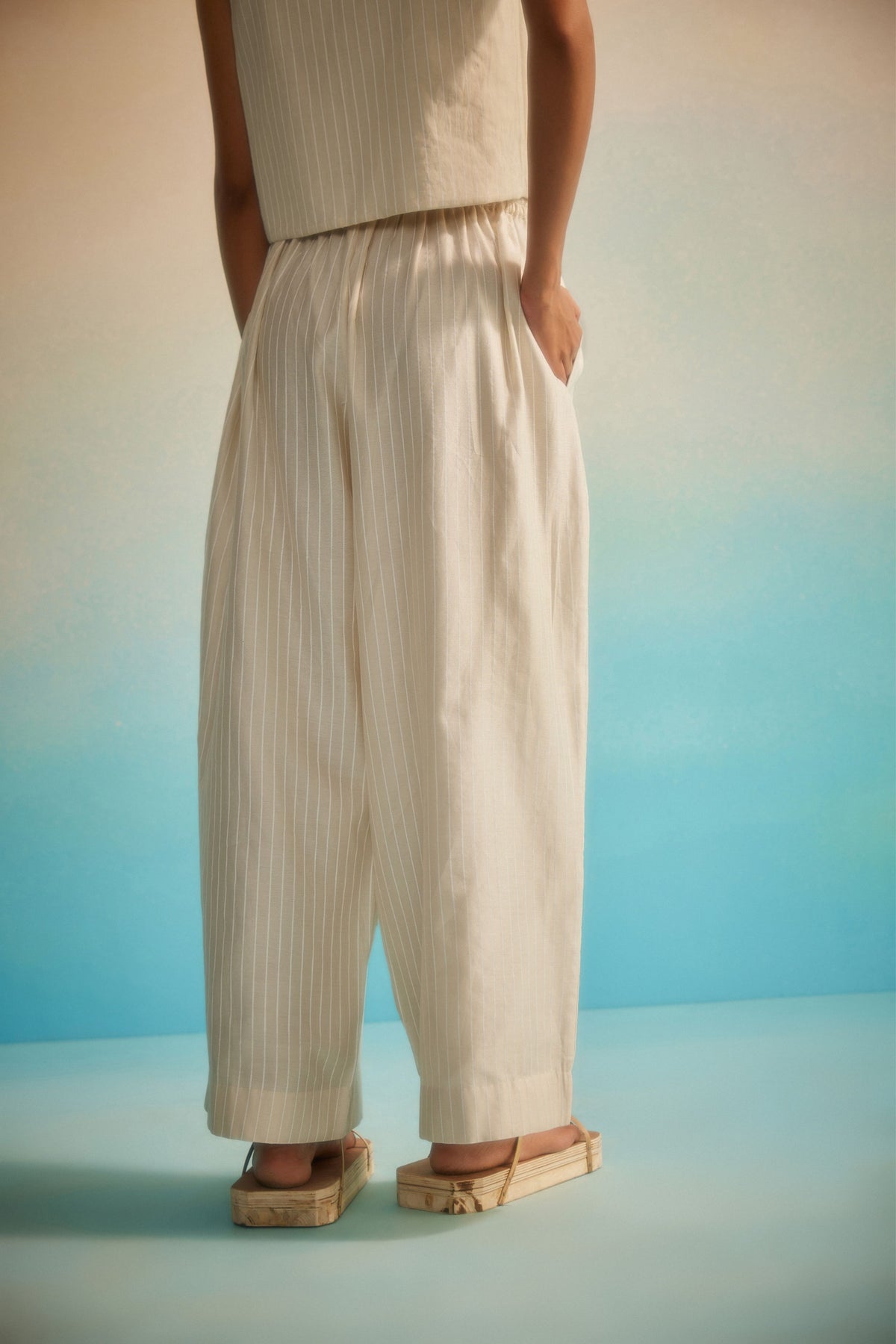 Hama Akari Stripe Pants