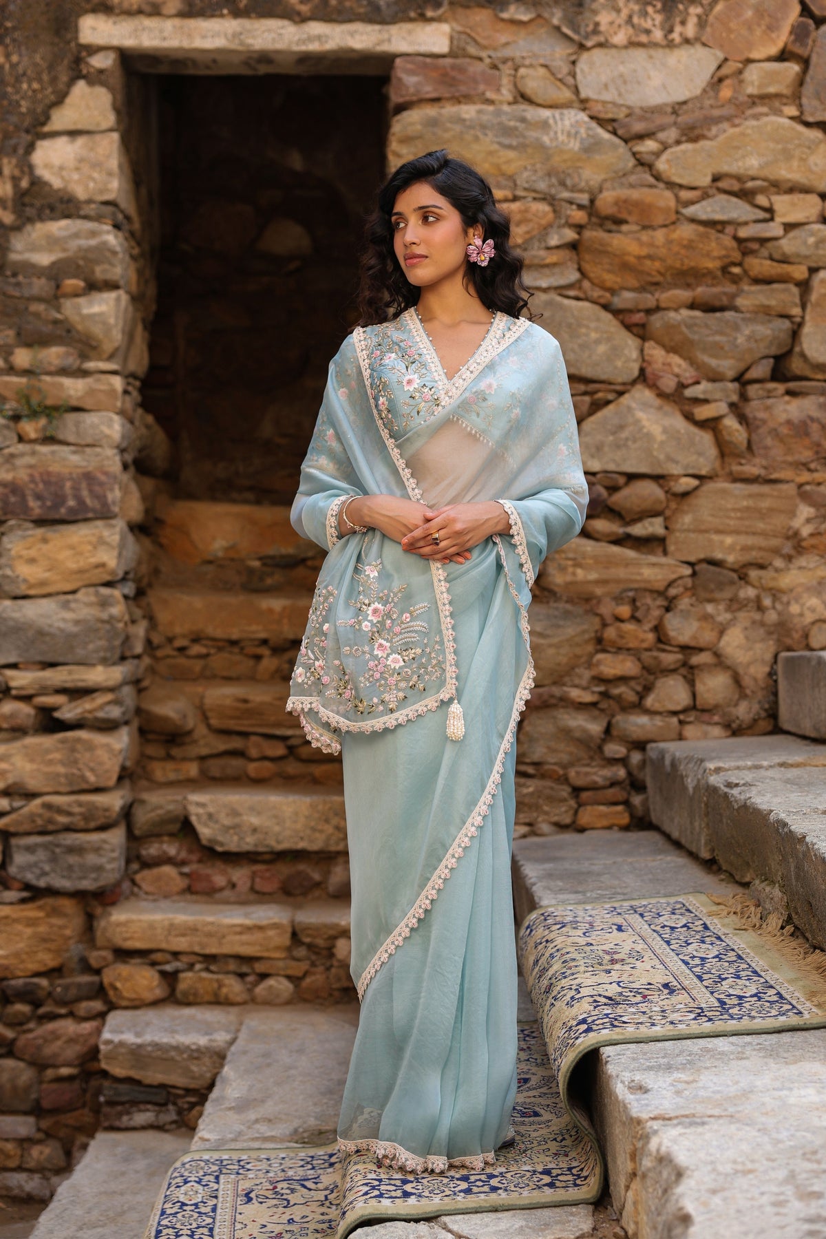 Vaayu Light Blue Phool Patti Saree Set