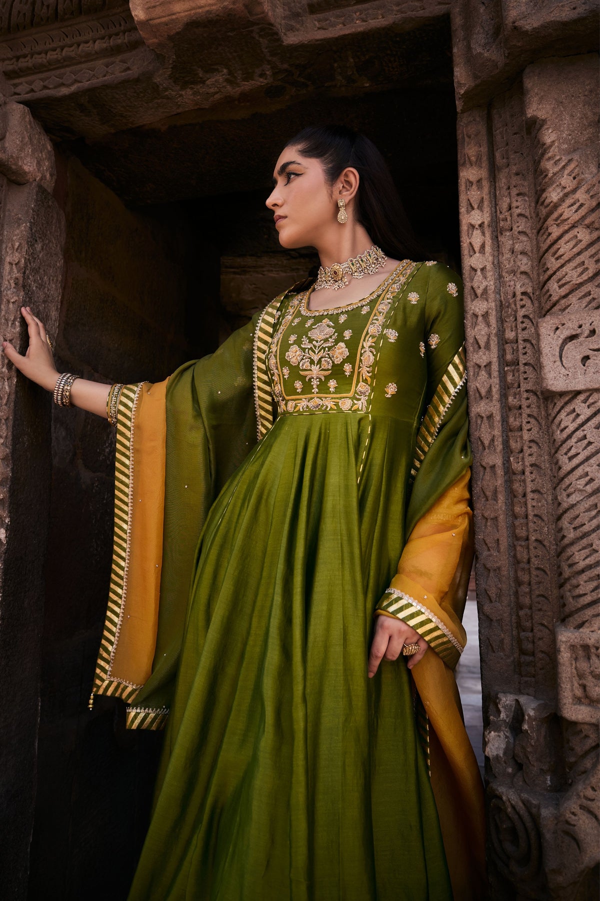 Zoha Anarkali Set