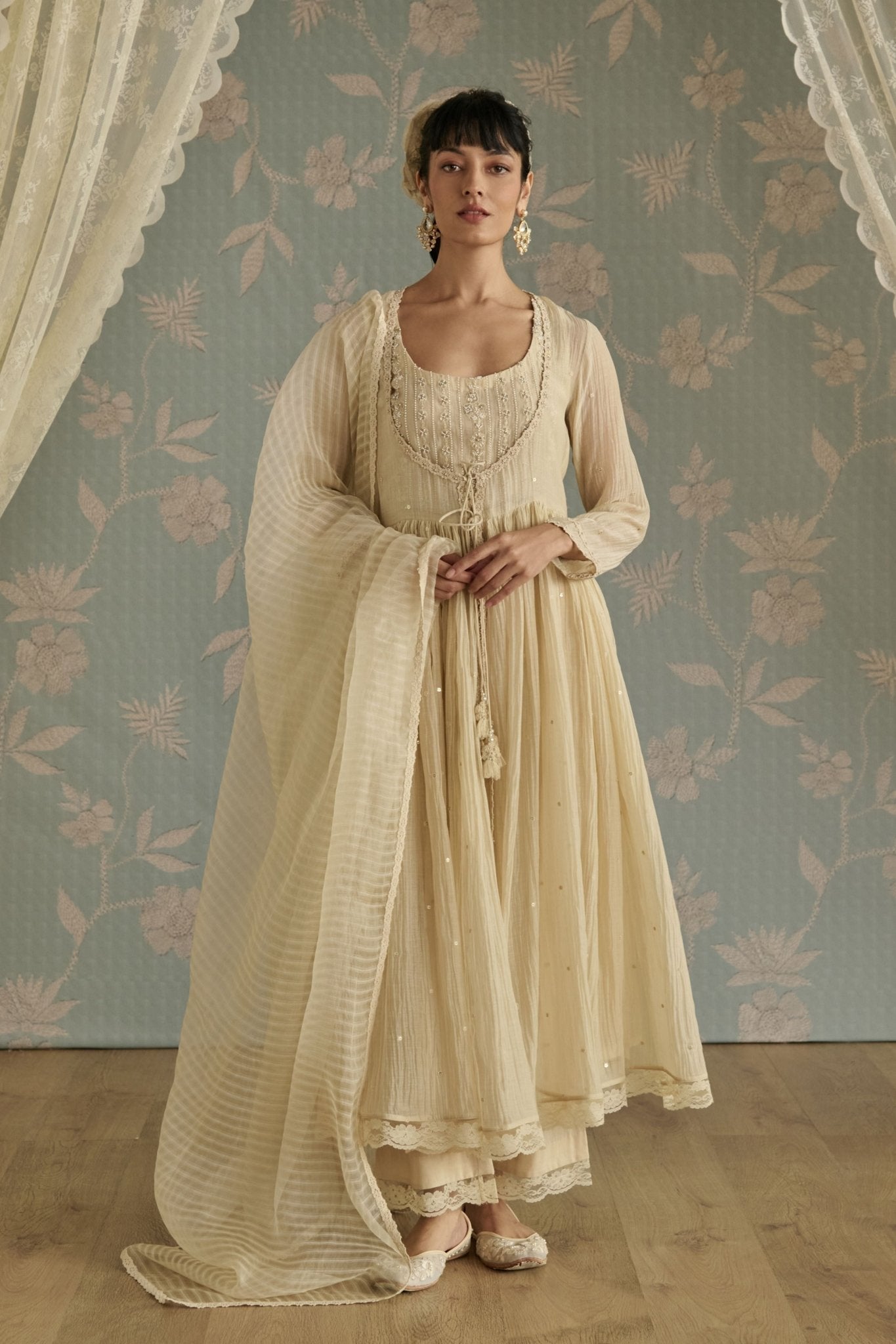 Inaya Anarkali - Kritika Dawar - Elahe