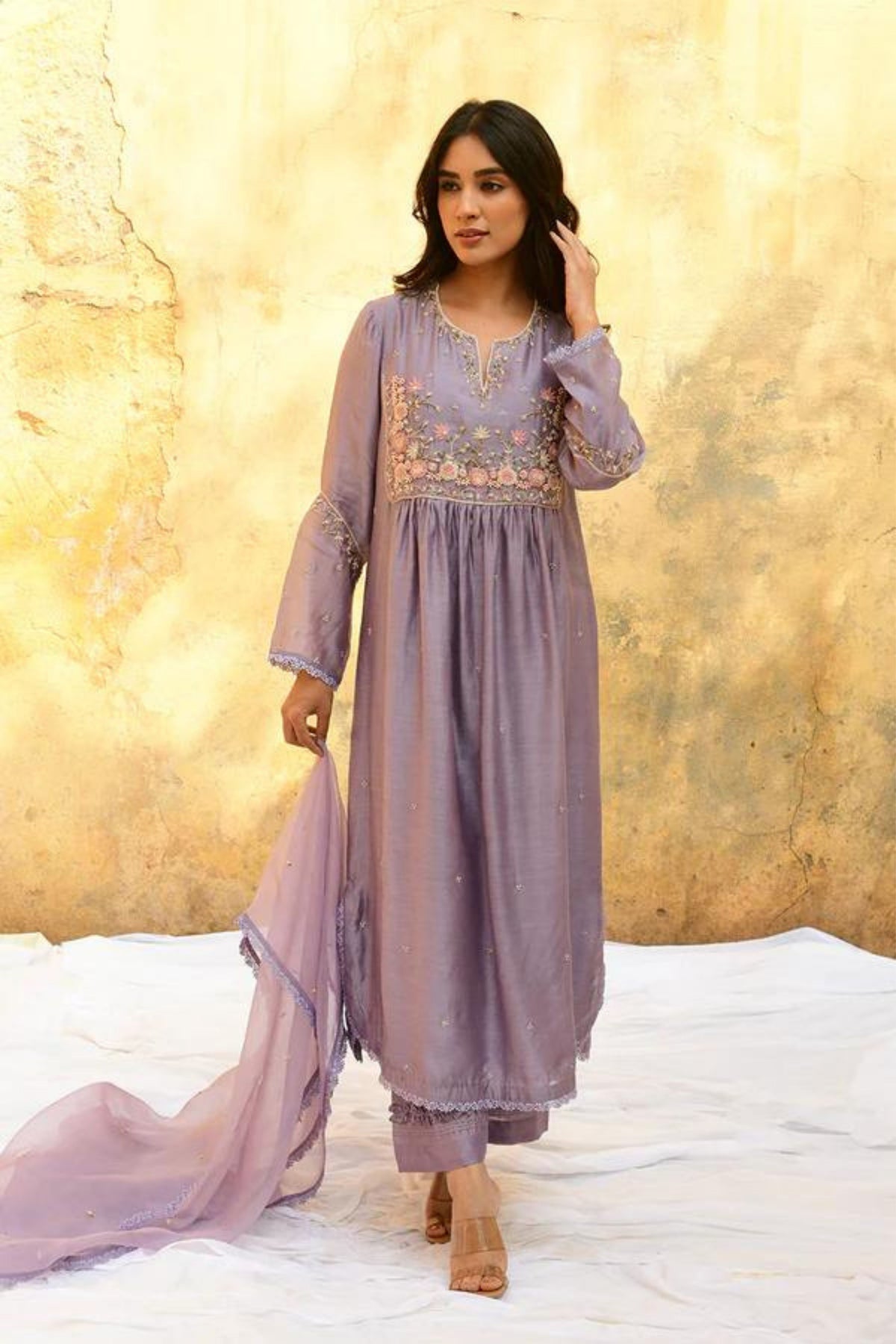 Lilac Mystic Knot Kurta Set