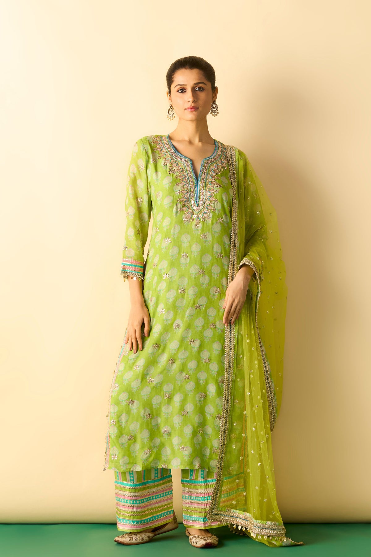 Dwiti Kurta Set