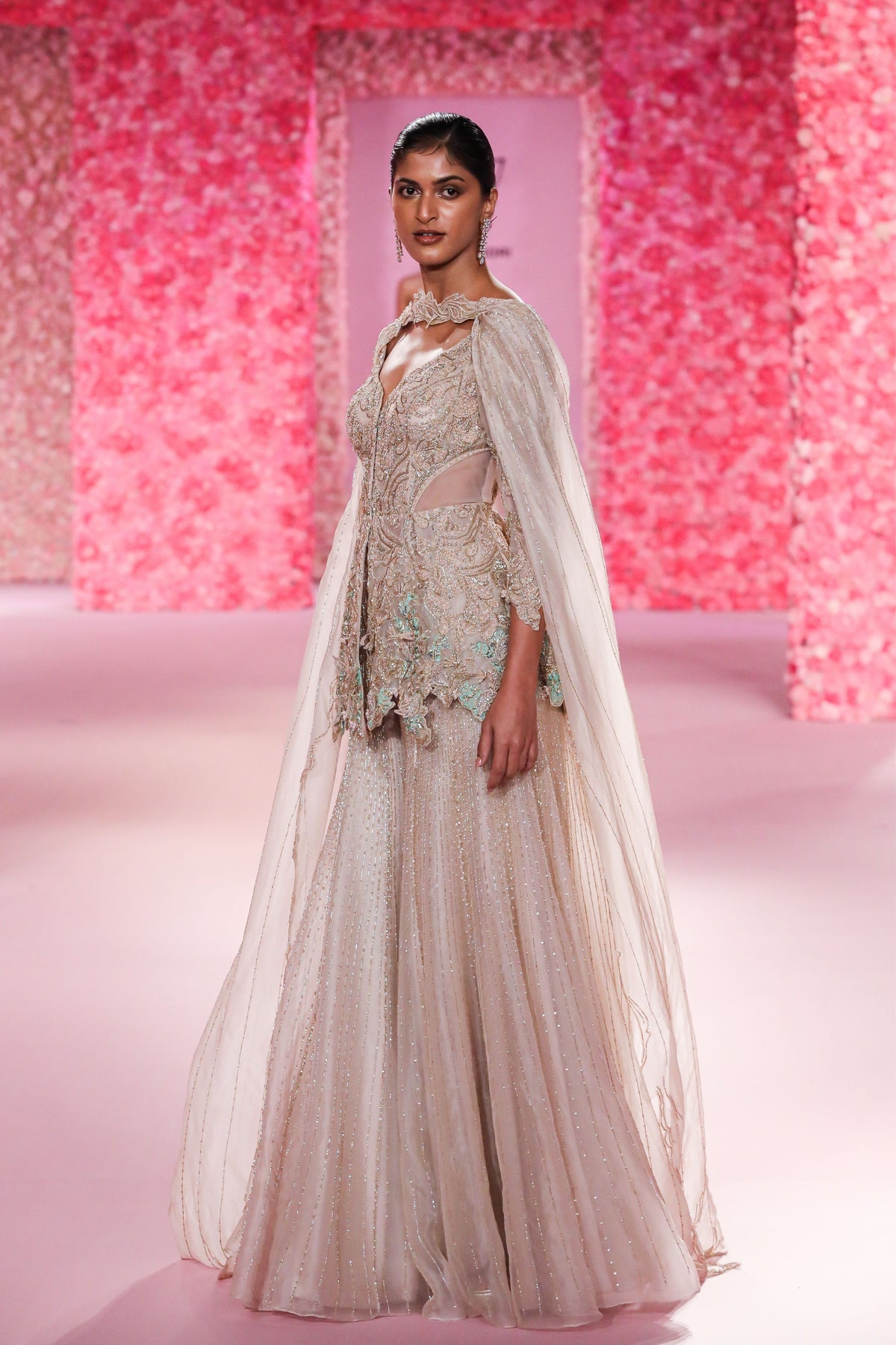 Noemie Sharara Set
