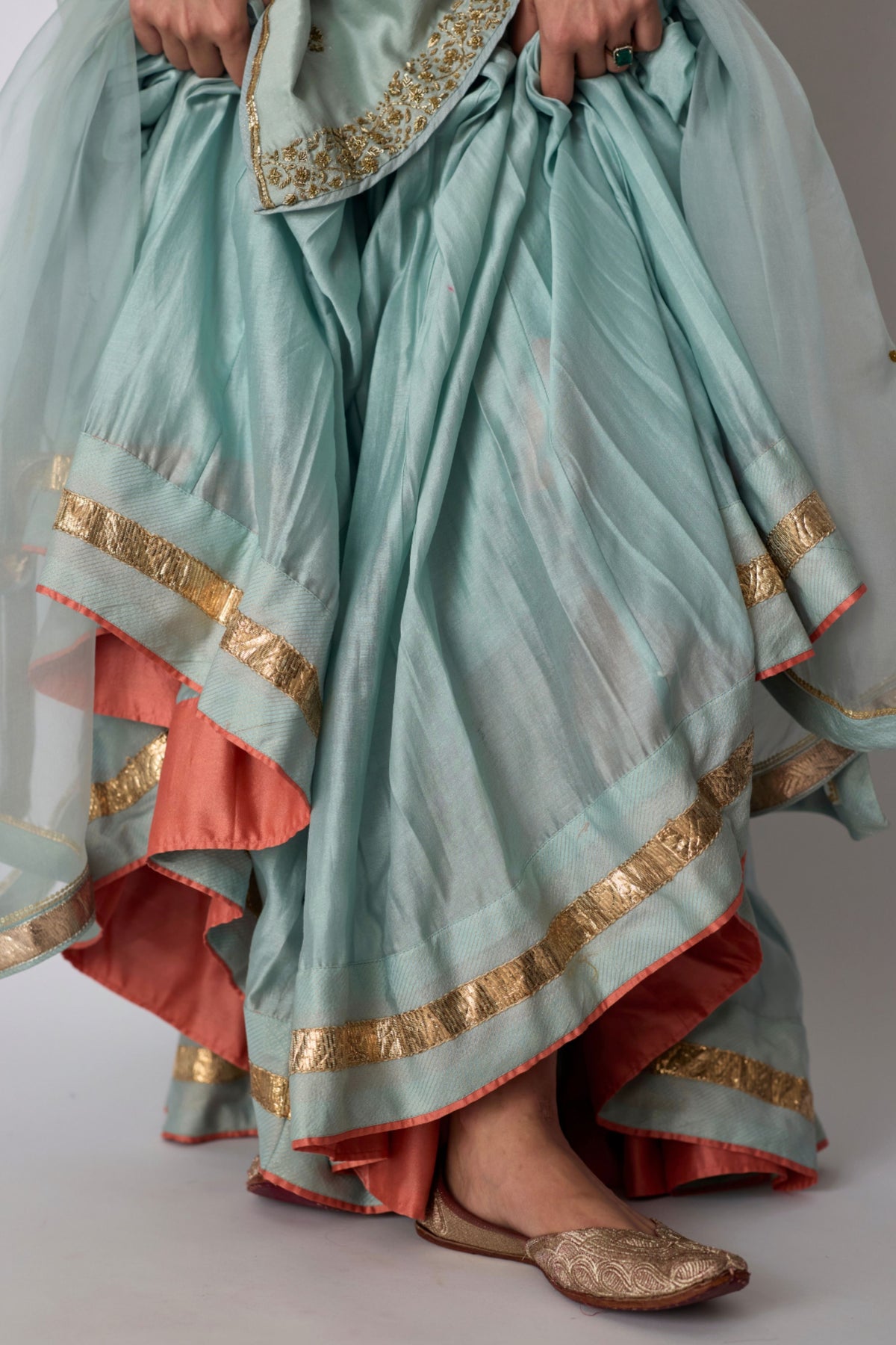Kayani Sharara Set