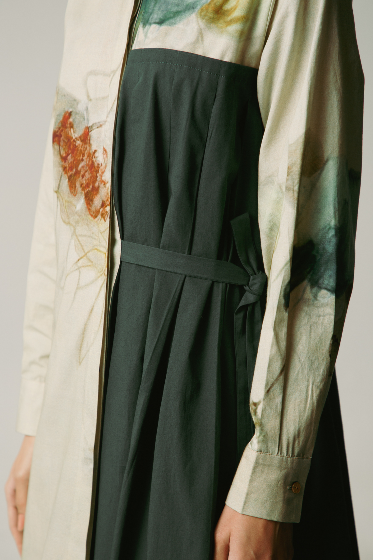 X-ray pleat panel dress