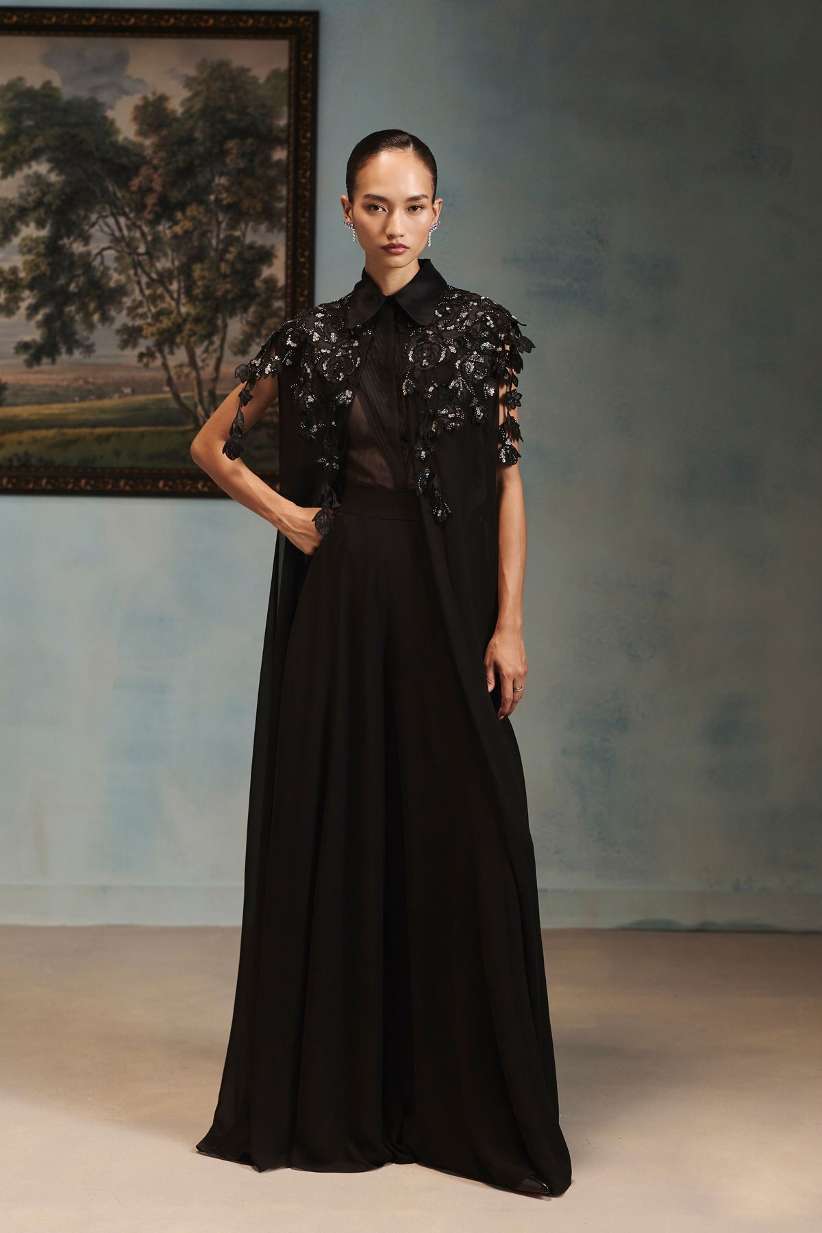 Vienna Obsidienne Cape Set
