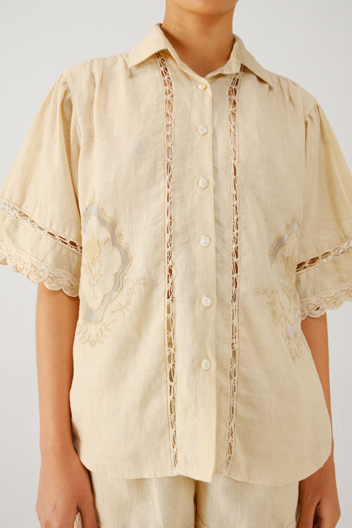 Ivory Victorian Set