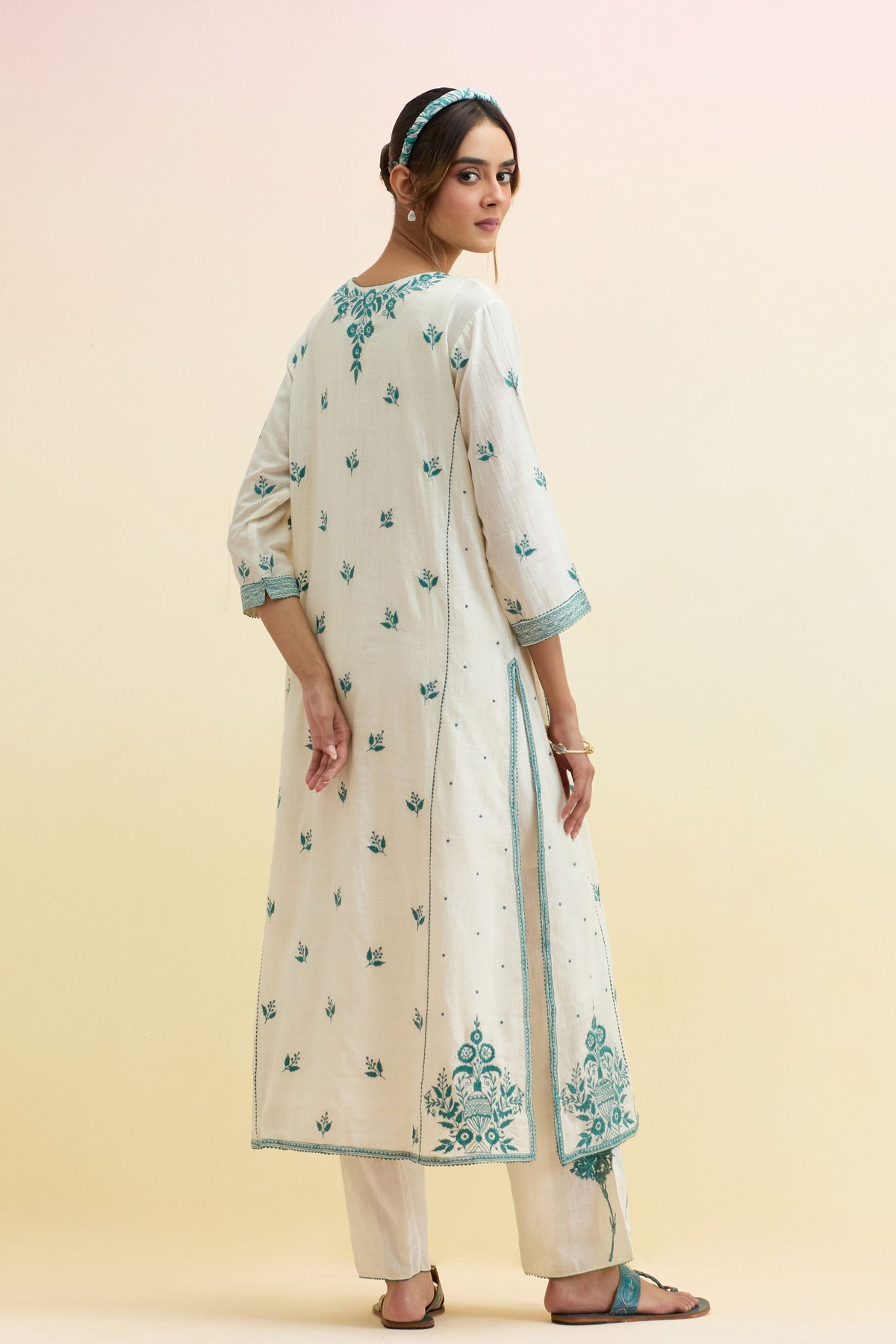 Ivory Kalidar Kurta Set