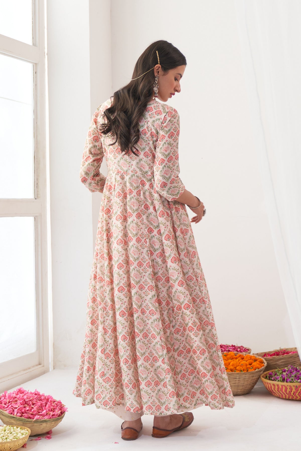 Ivory Peony Embroidered Anarkali Chudidar