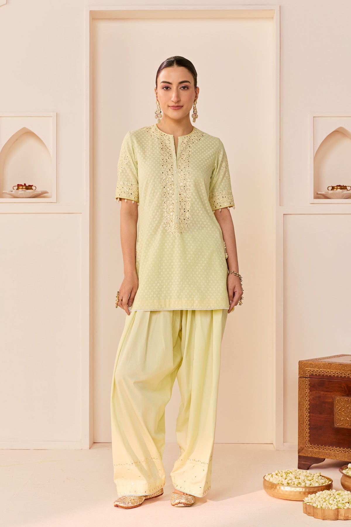 Anaisha Mint Green Short Kurta Set