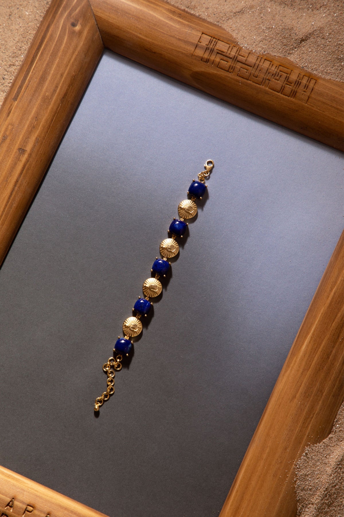 Lapis Embleme Bracelet