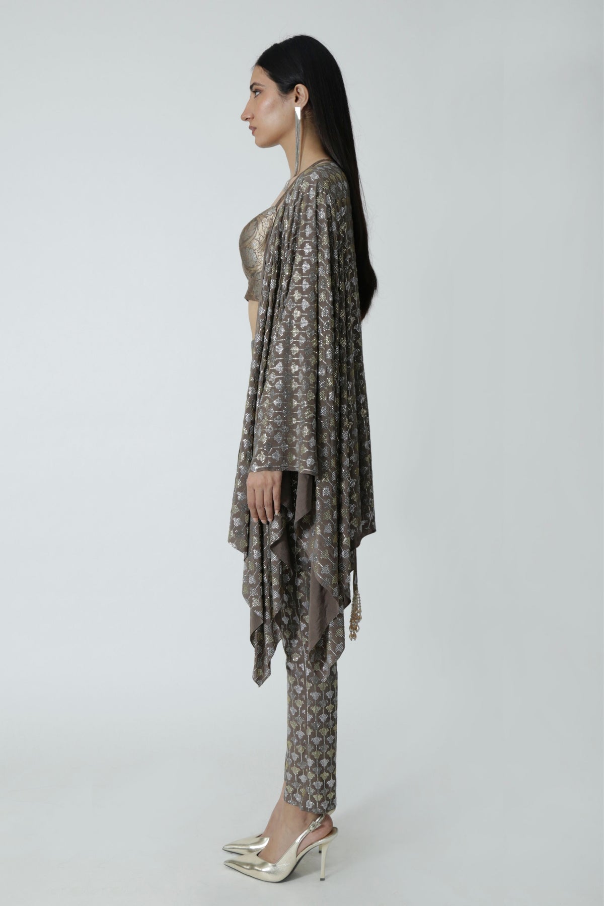 Thebe Cape