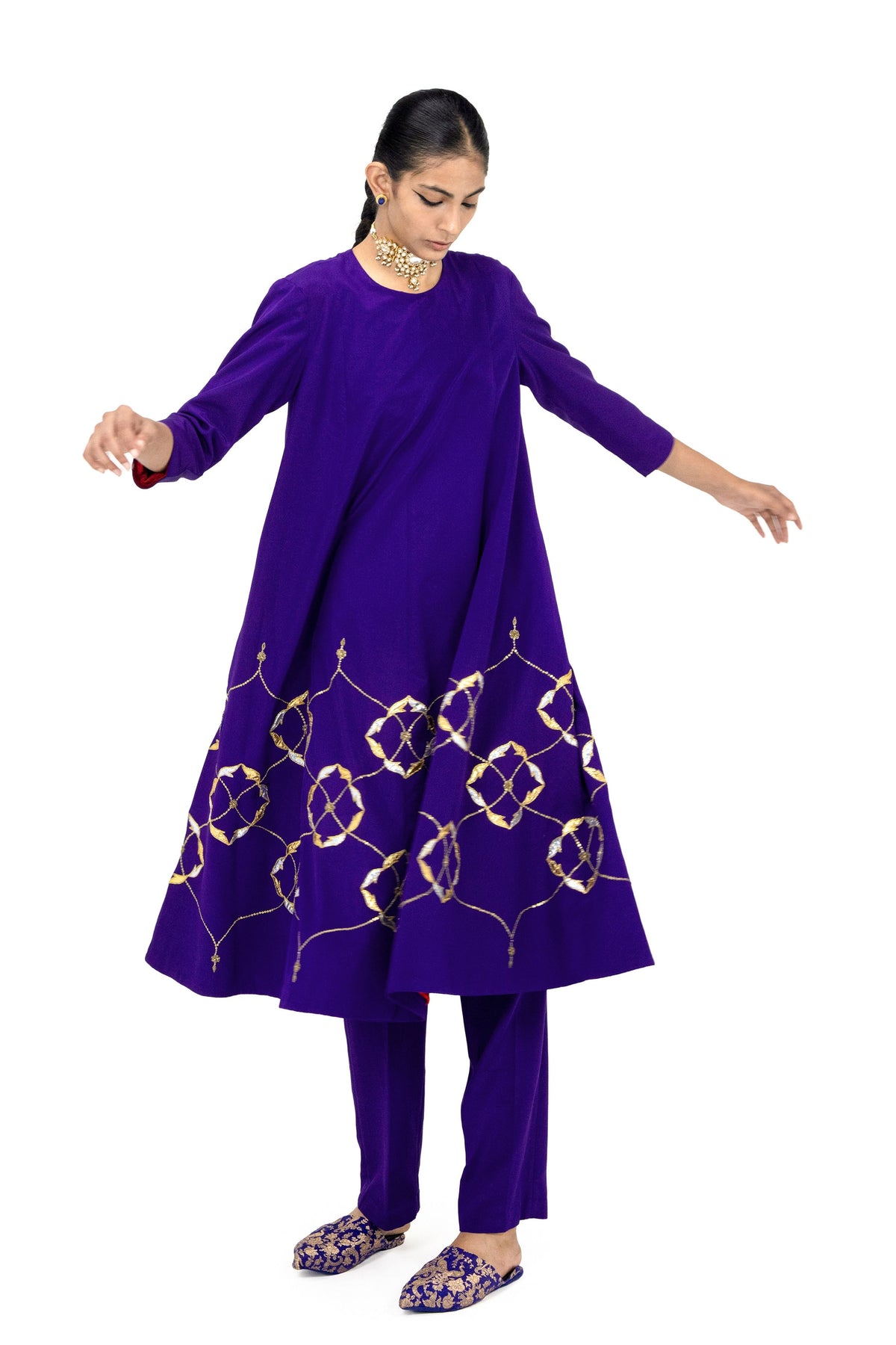 Urwahi Nadbai Kurta And Pants