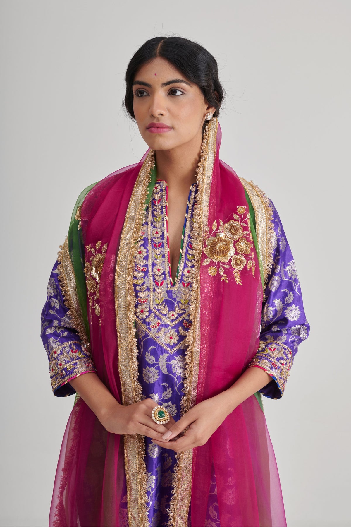 Lila Dupatta