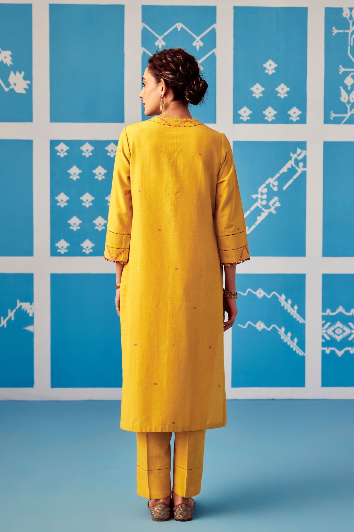 Aura Kurta Set