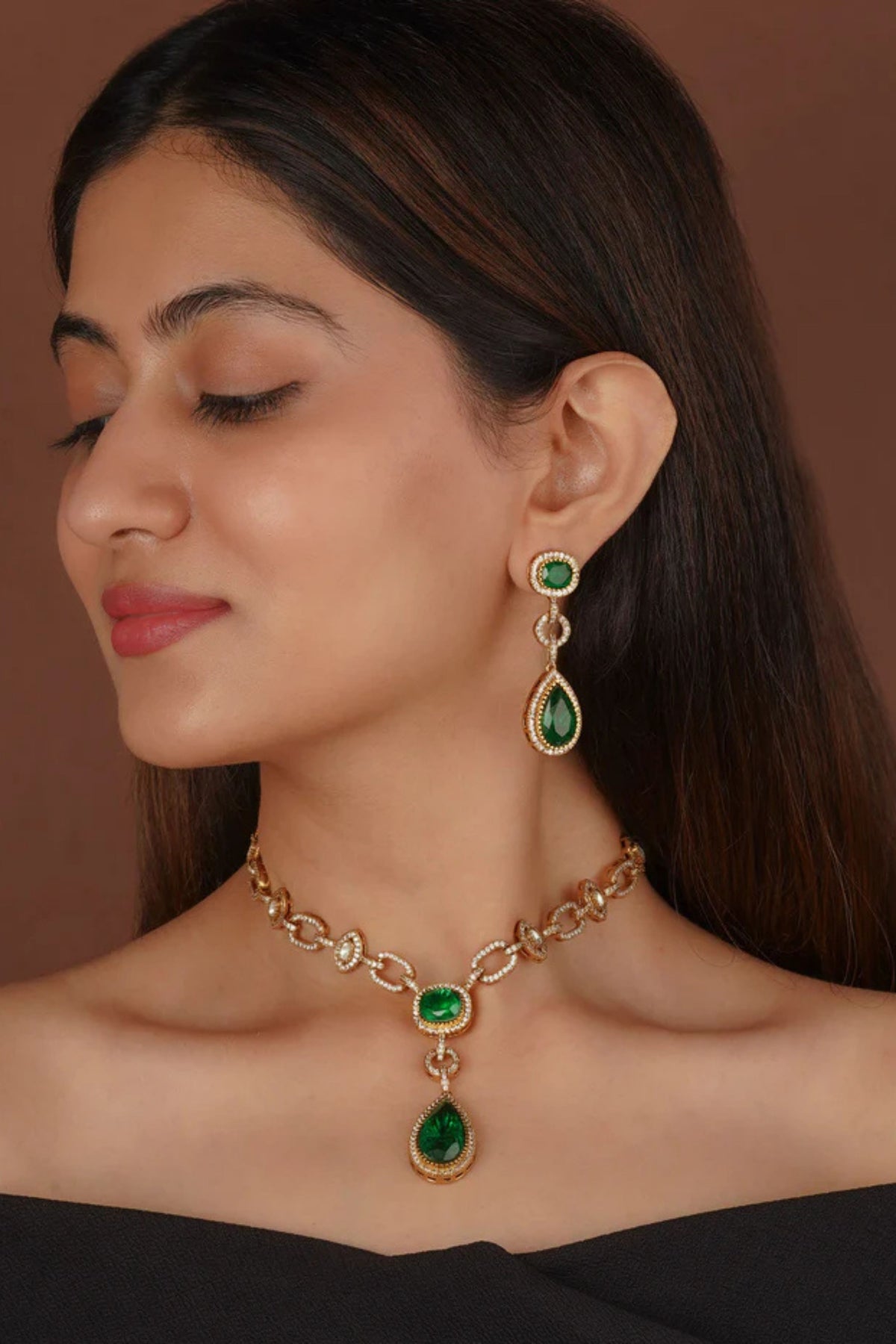 Green Color Gold Plated Faux Diamond Necklace Set