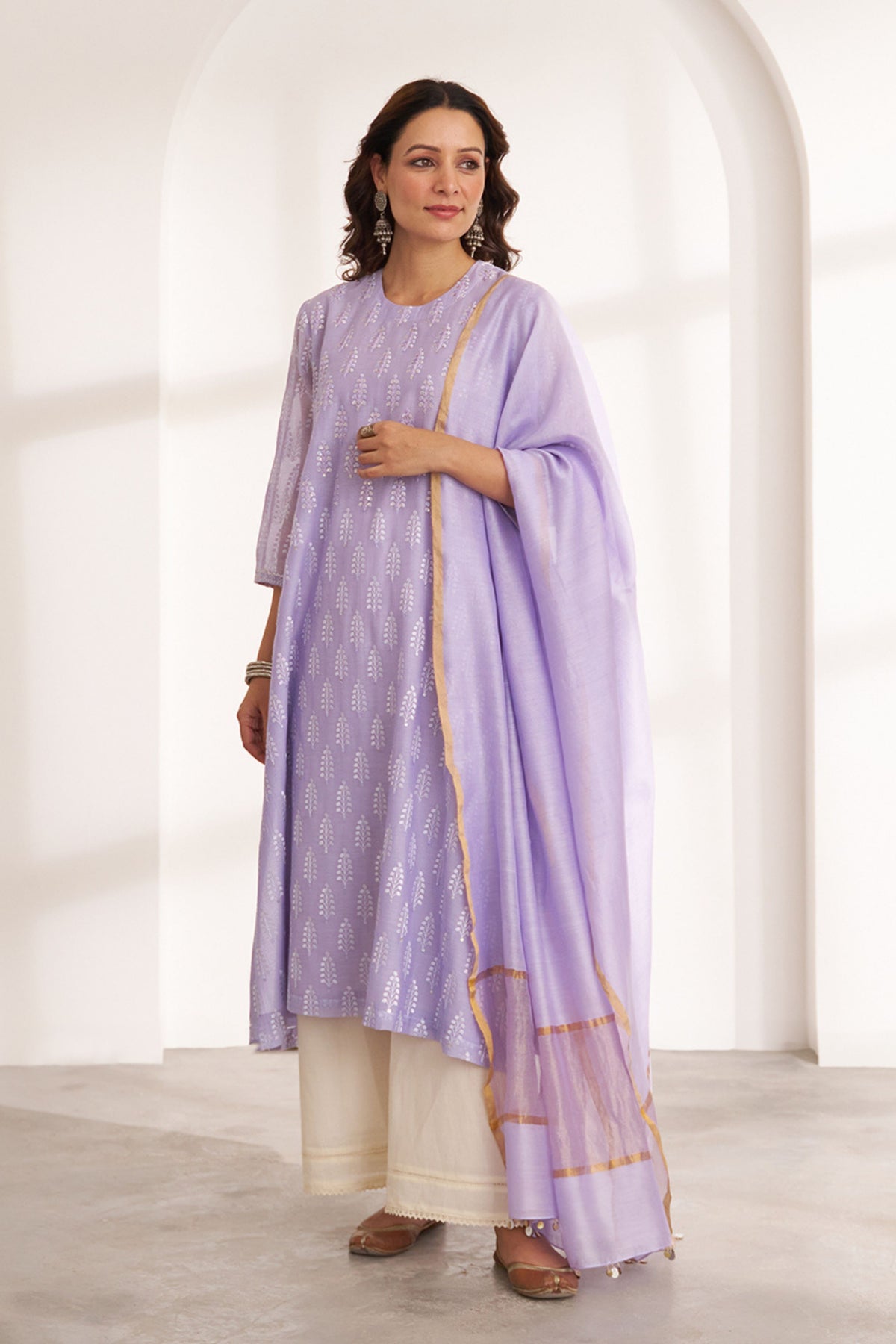 The Kashni Silk Kurta Set