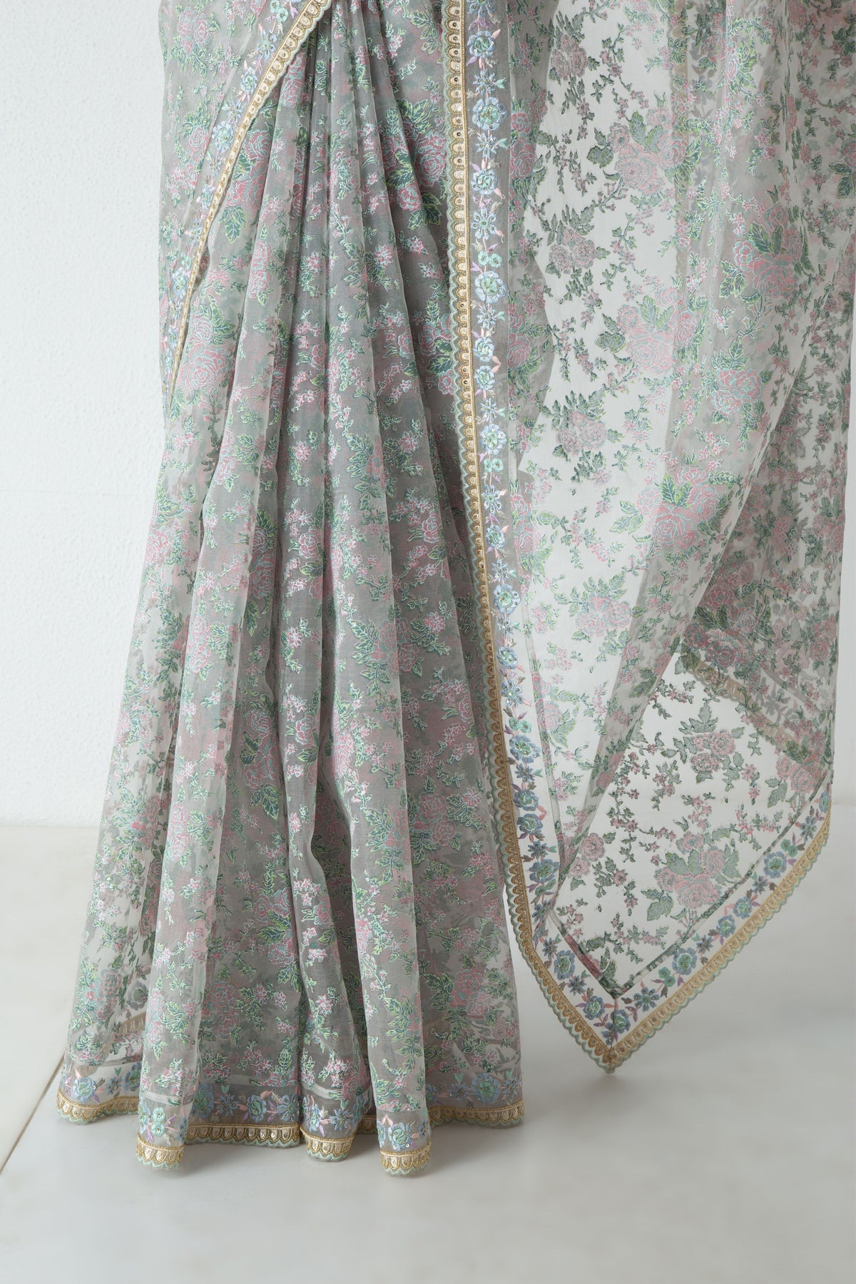 Rinsha Saree With Blouse