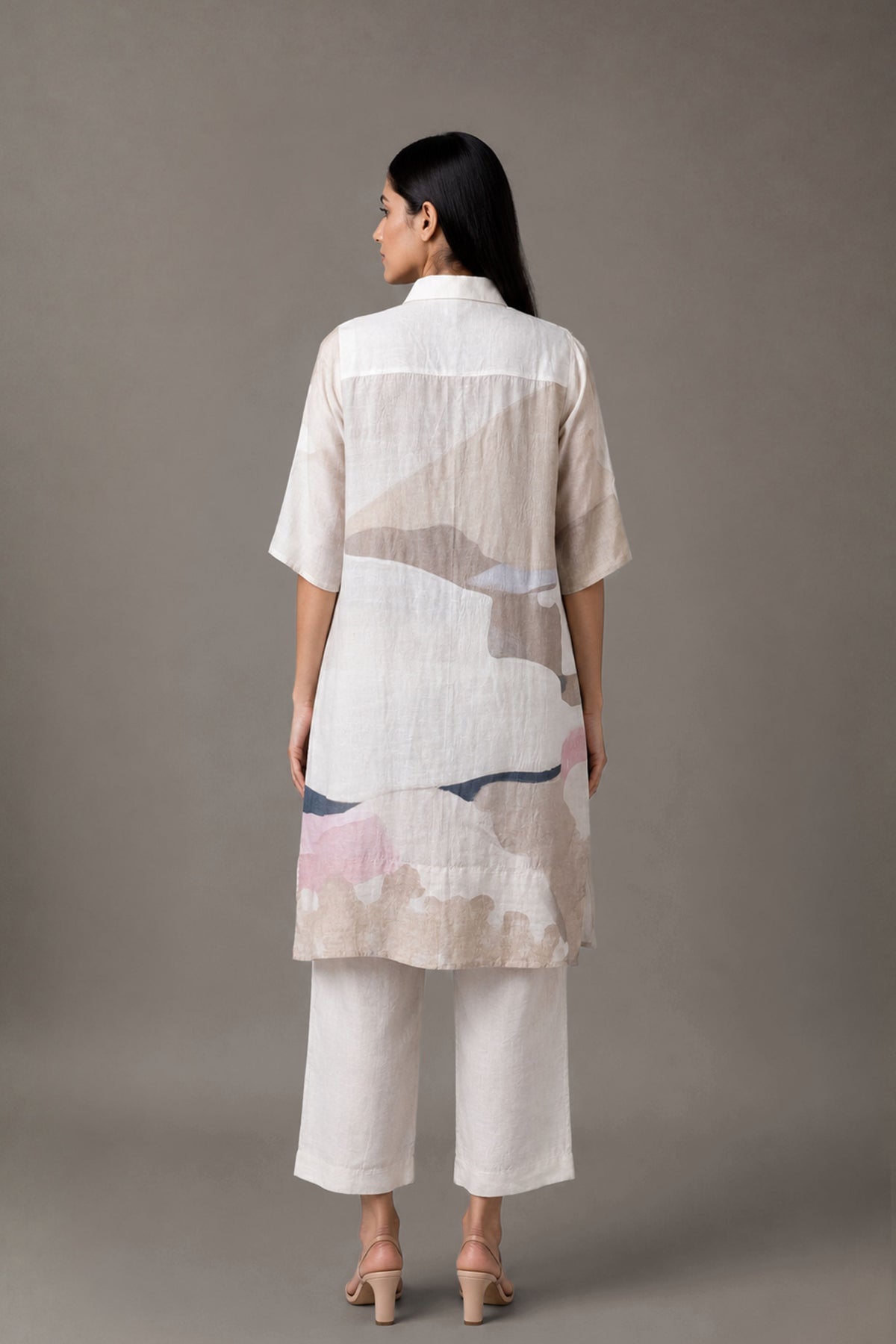 Vela Pearl Tunic Set