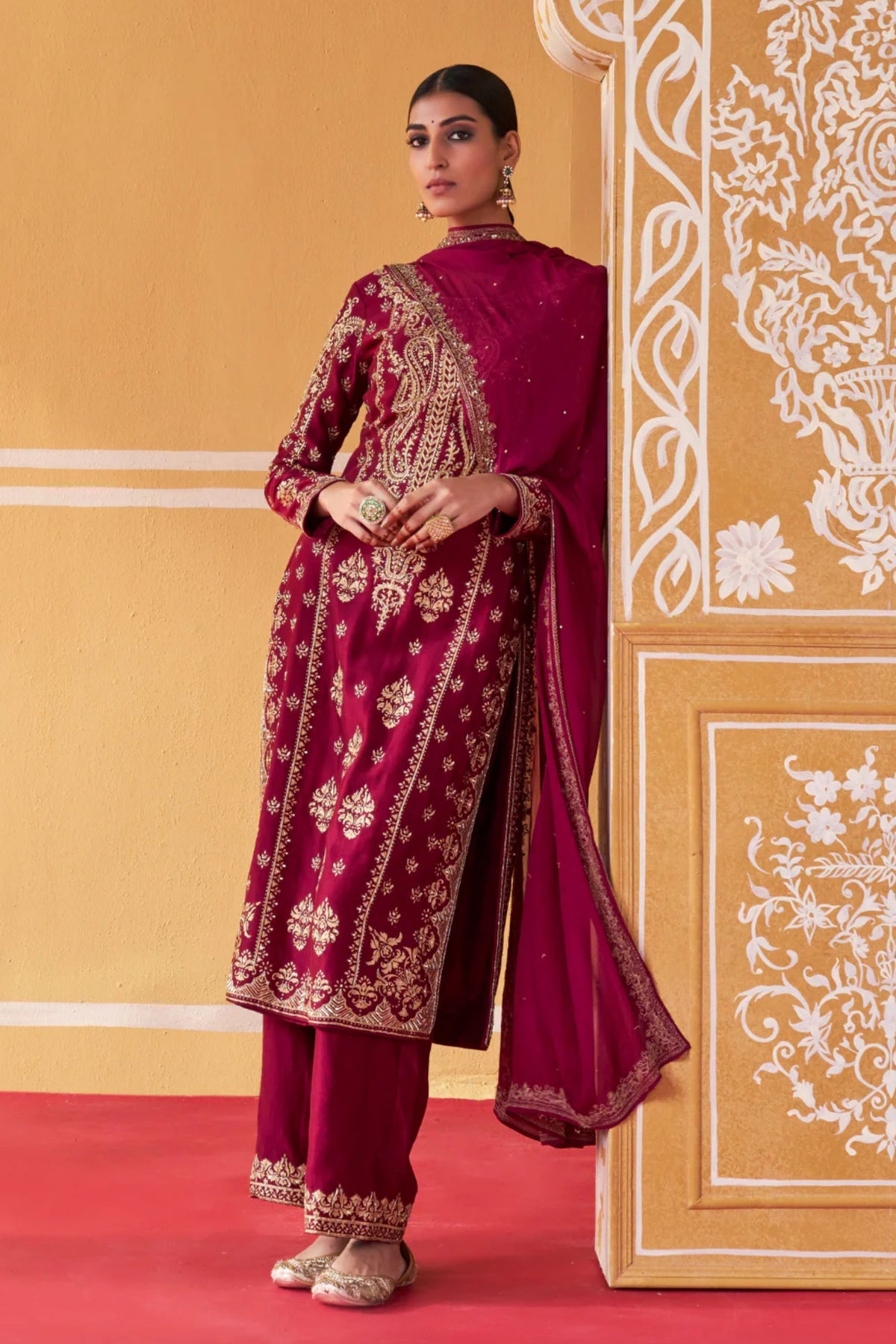 Charvi Kurta Set